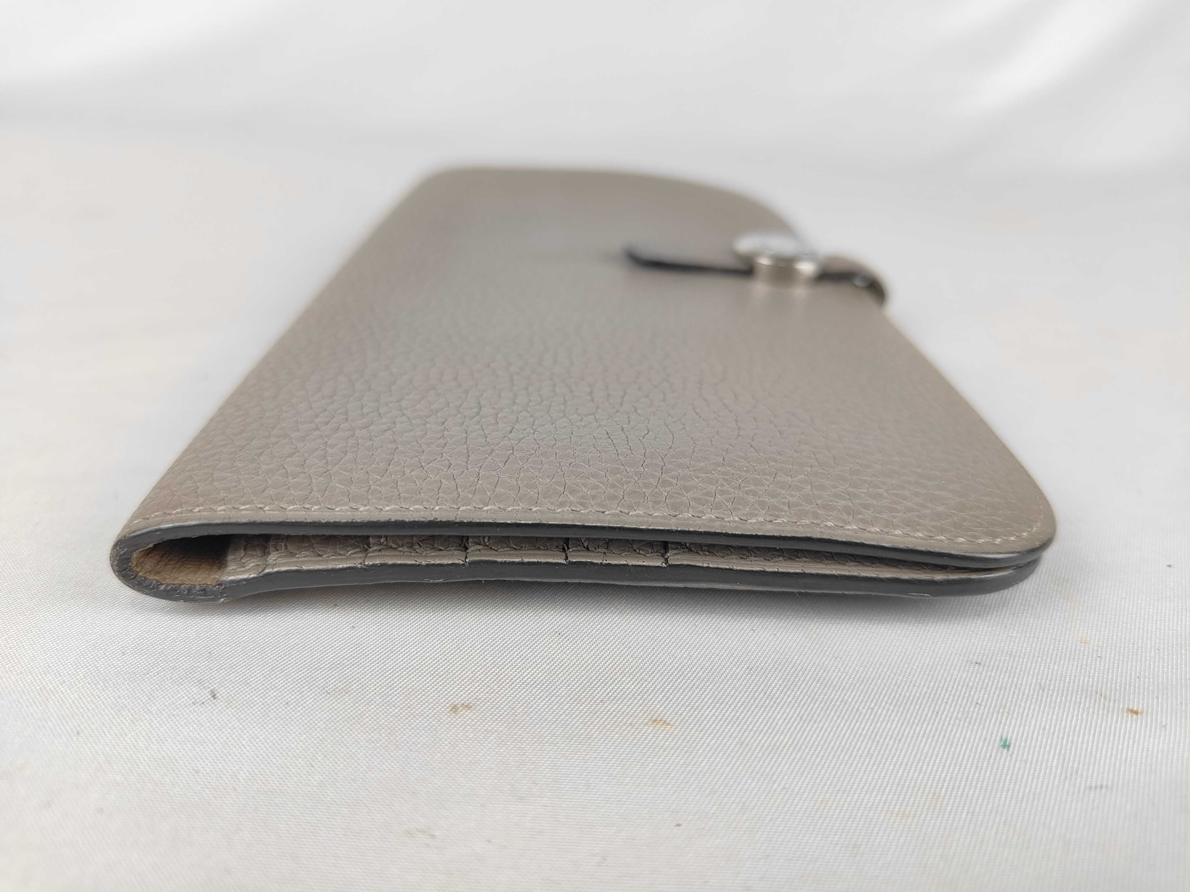 Dogon Long Etoupe Silver Hardware C Stamp Wallet with Box — view 4
