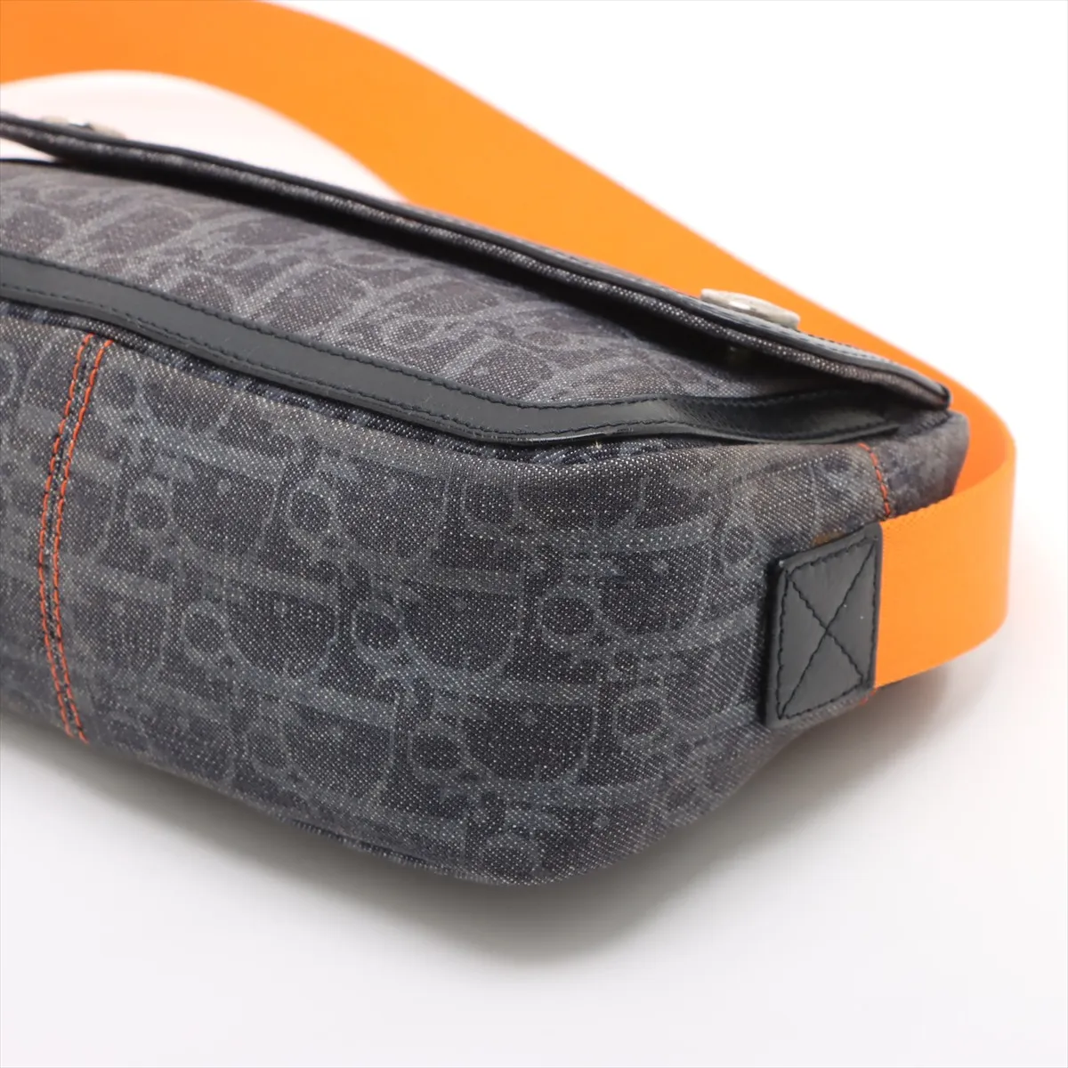 Flightline Trotter Denim x Leather Shoulder Bag Navy x Orange — view 3