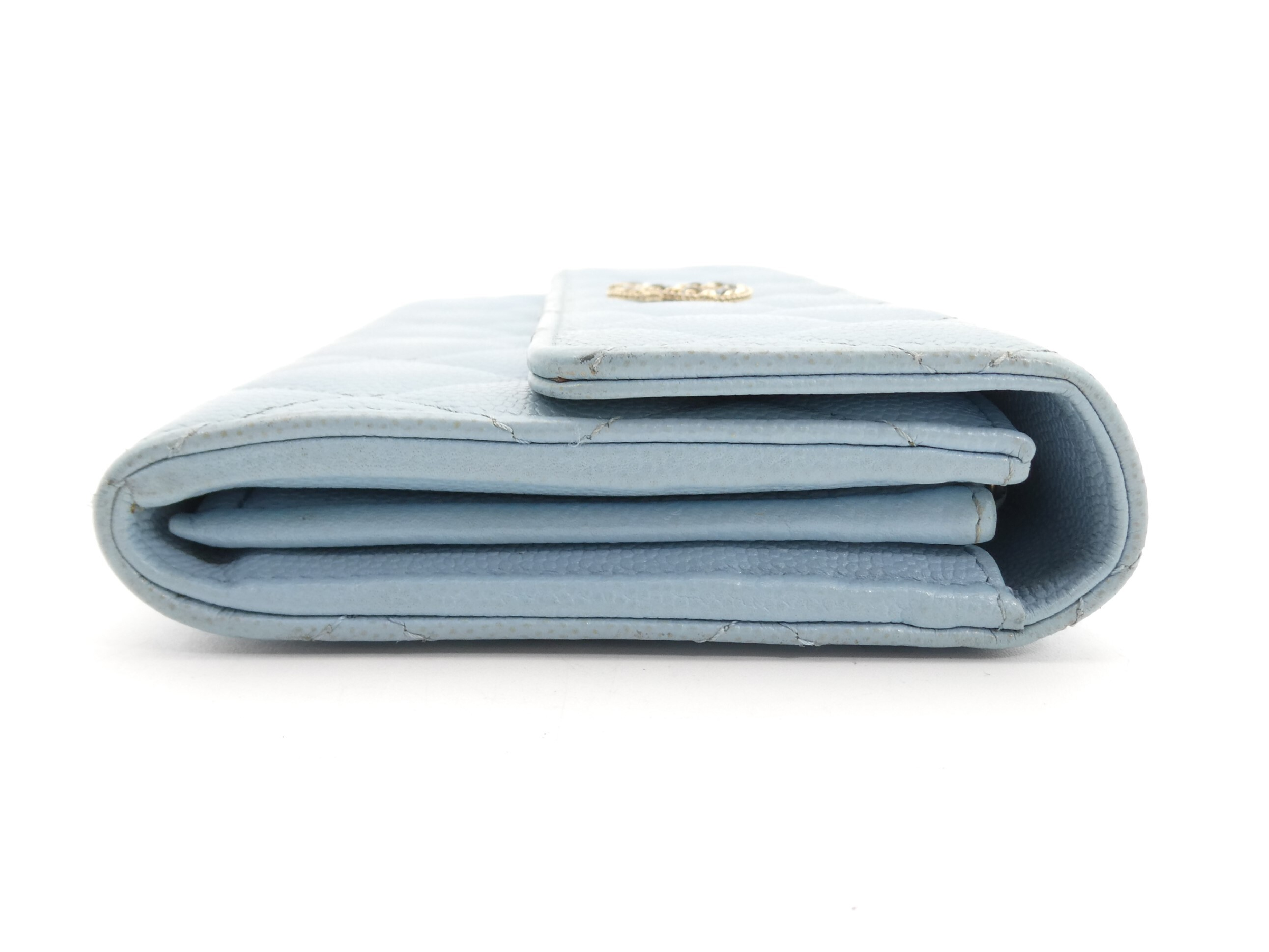 Matelassé Coco Mark Caviar Skin Wallet — view 3