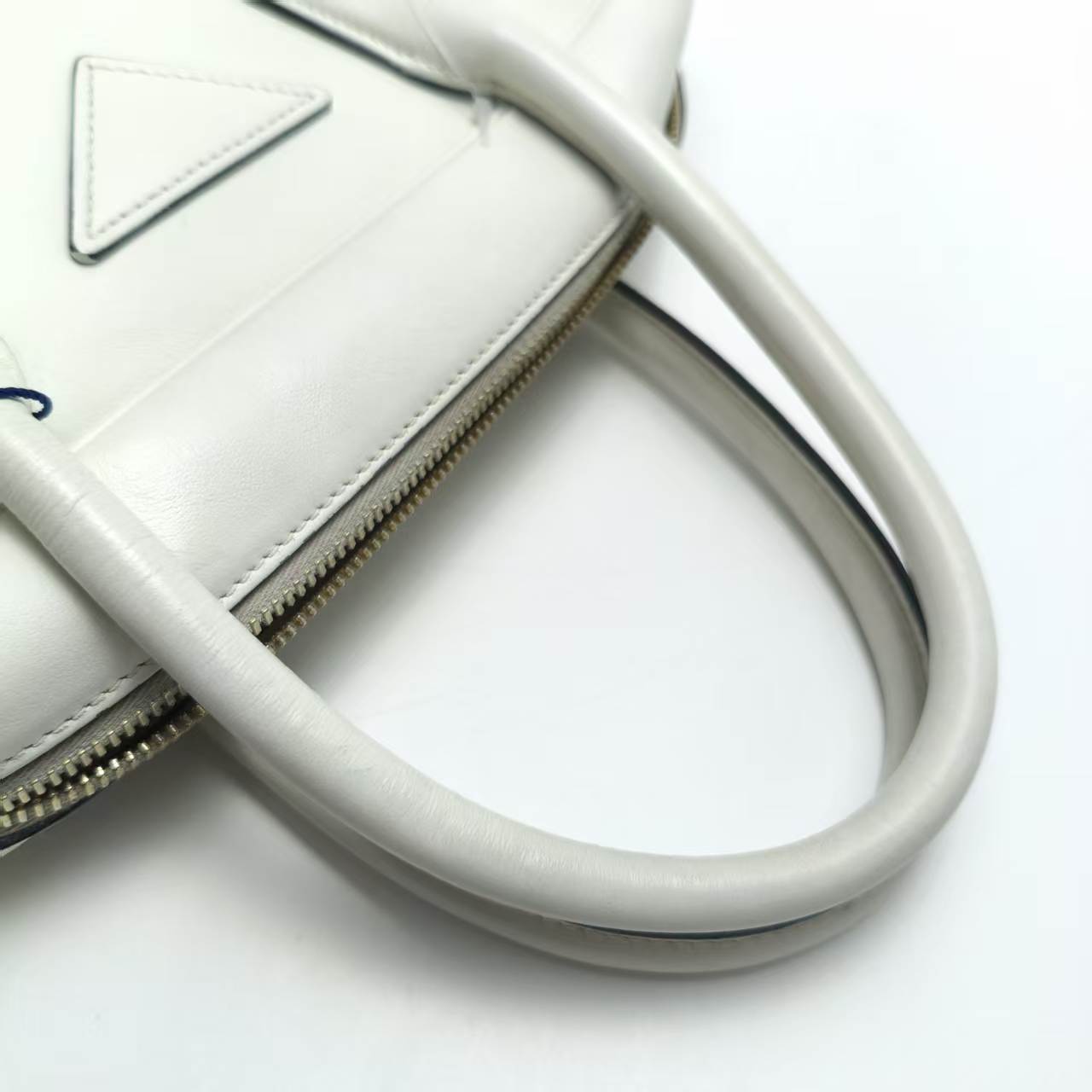 【*Shipped from: China*】PRADA Leather Shoulder Bag — view 10