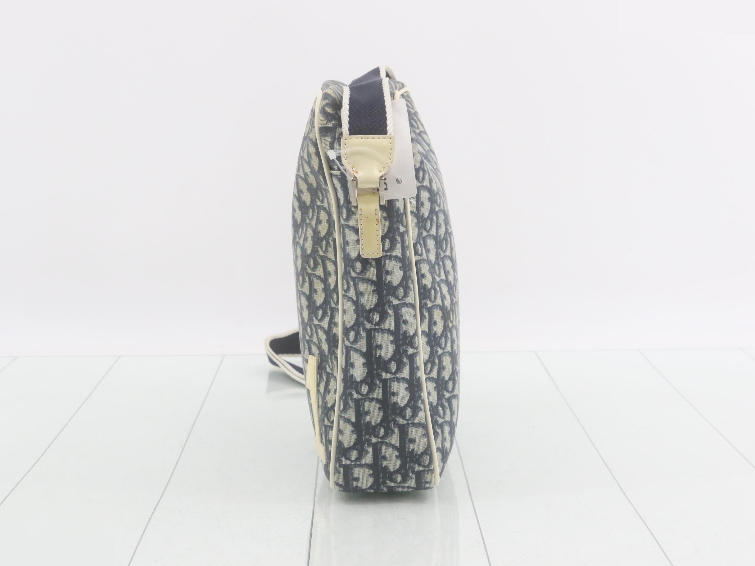 Trotter Shoulder Bag — view 3