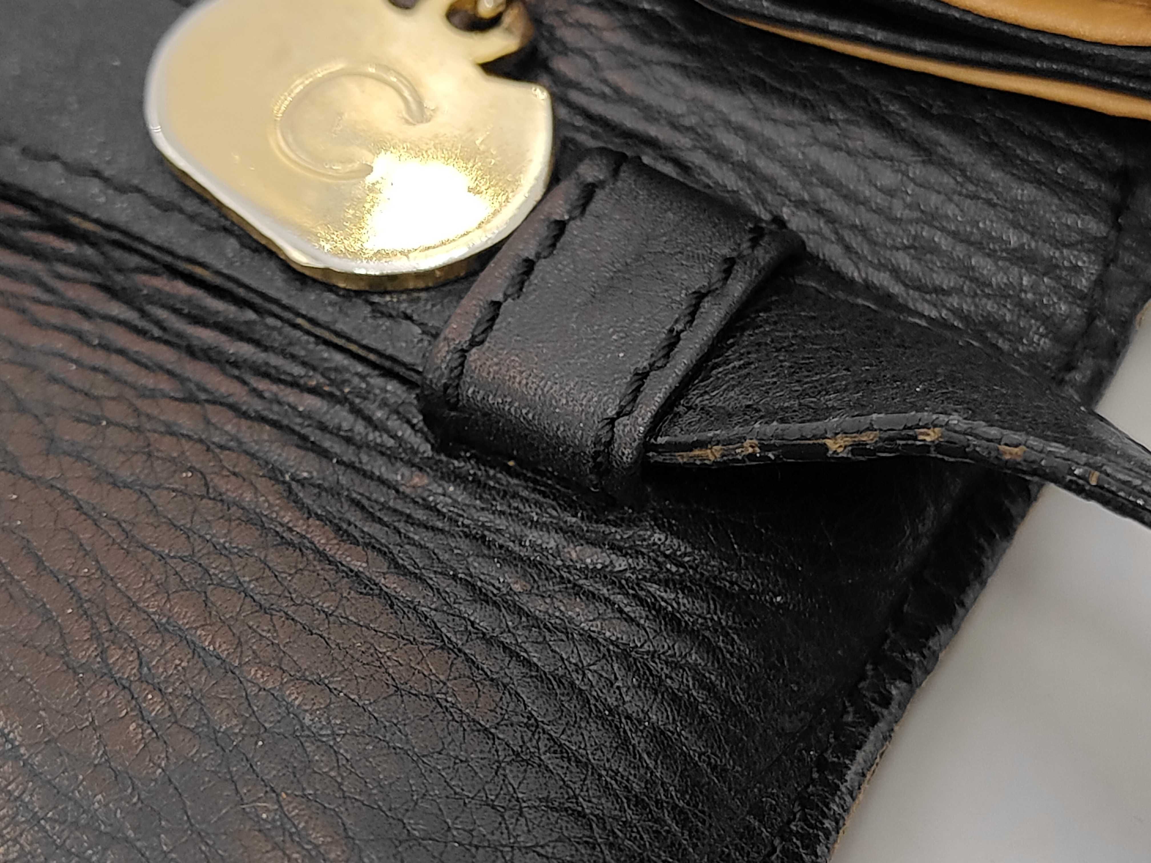 Triomphe Hardware Shoulder Bag — view 6