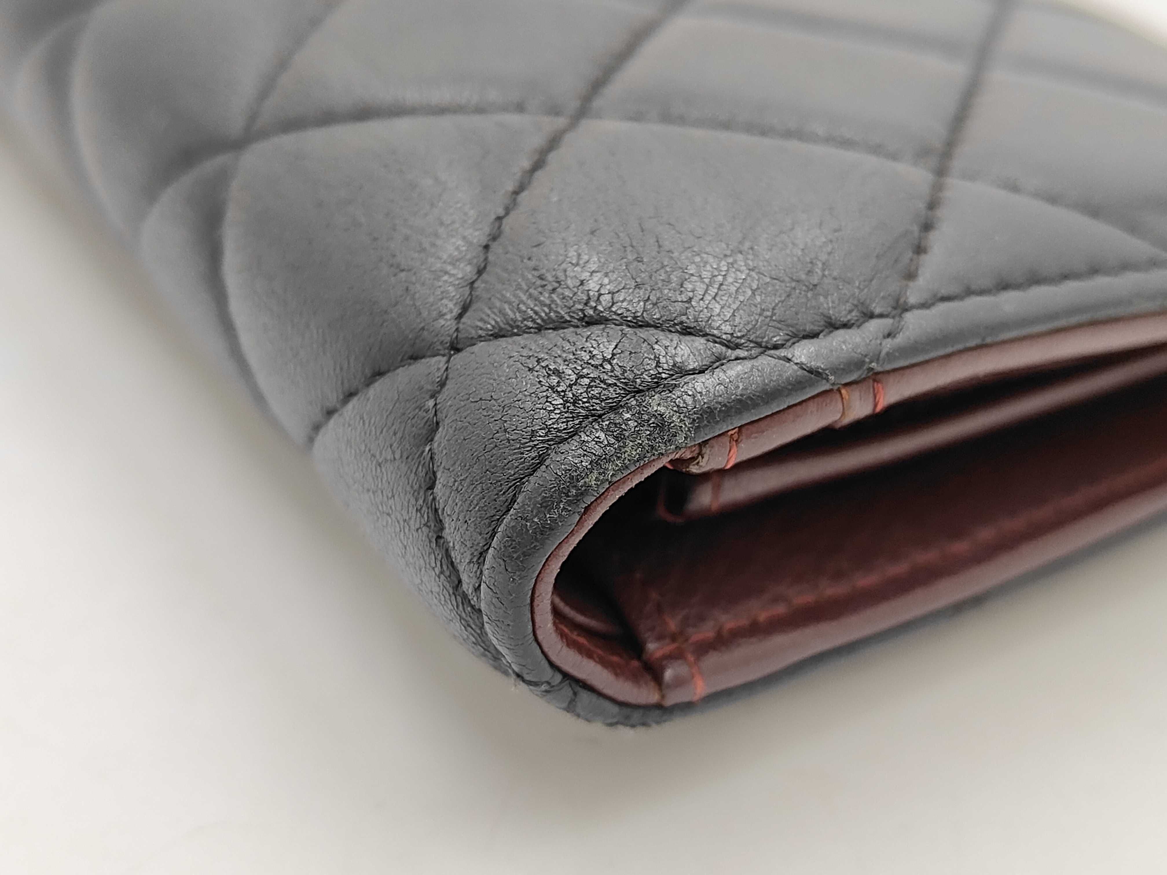 Matelassé Lambskin Bi-fold Wallet, Black — view 5