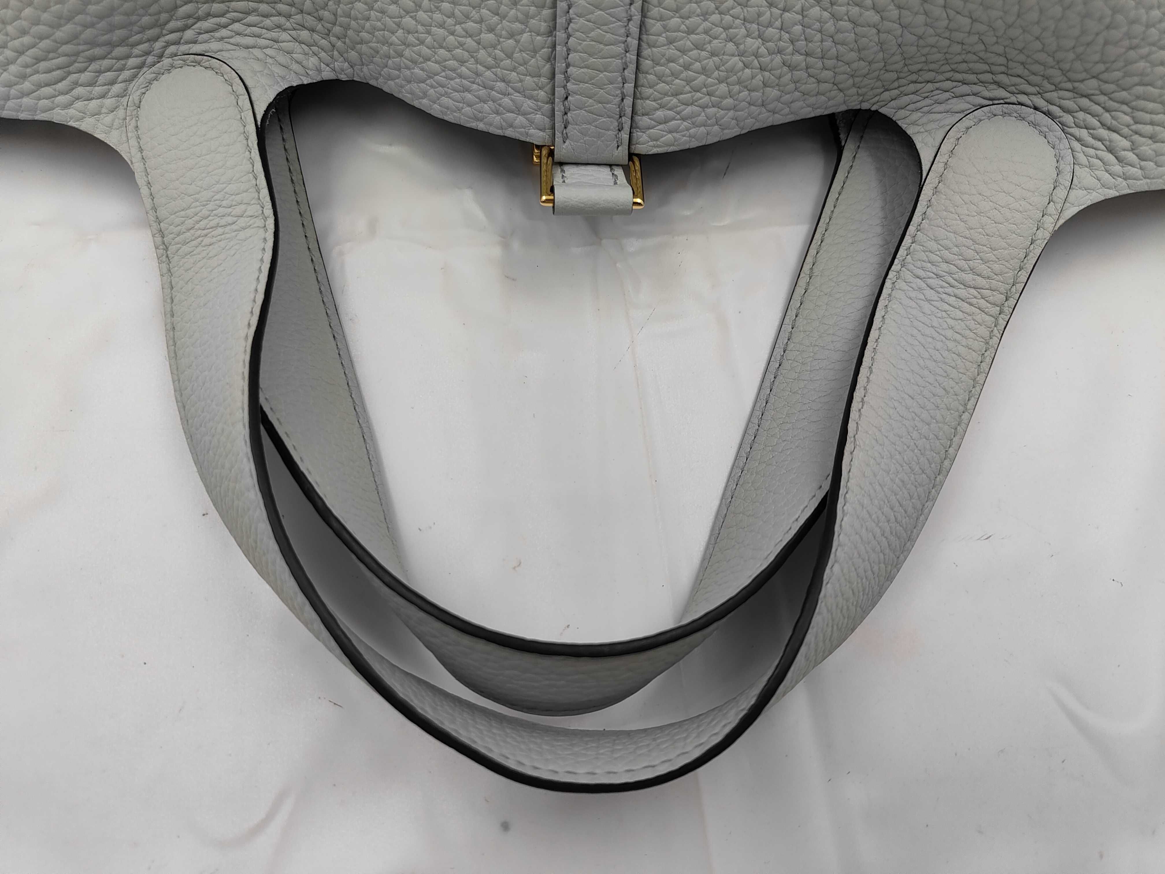 Picotin Lock MM Light Blue Taurillon Leather Handbag (U Stamp) — view 3
