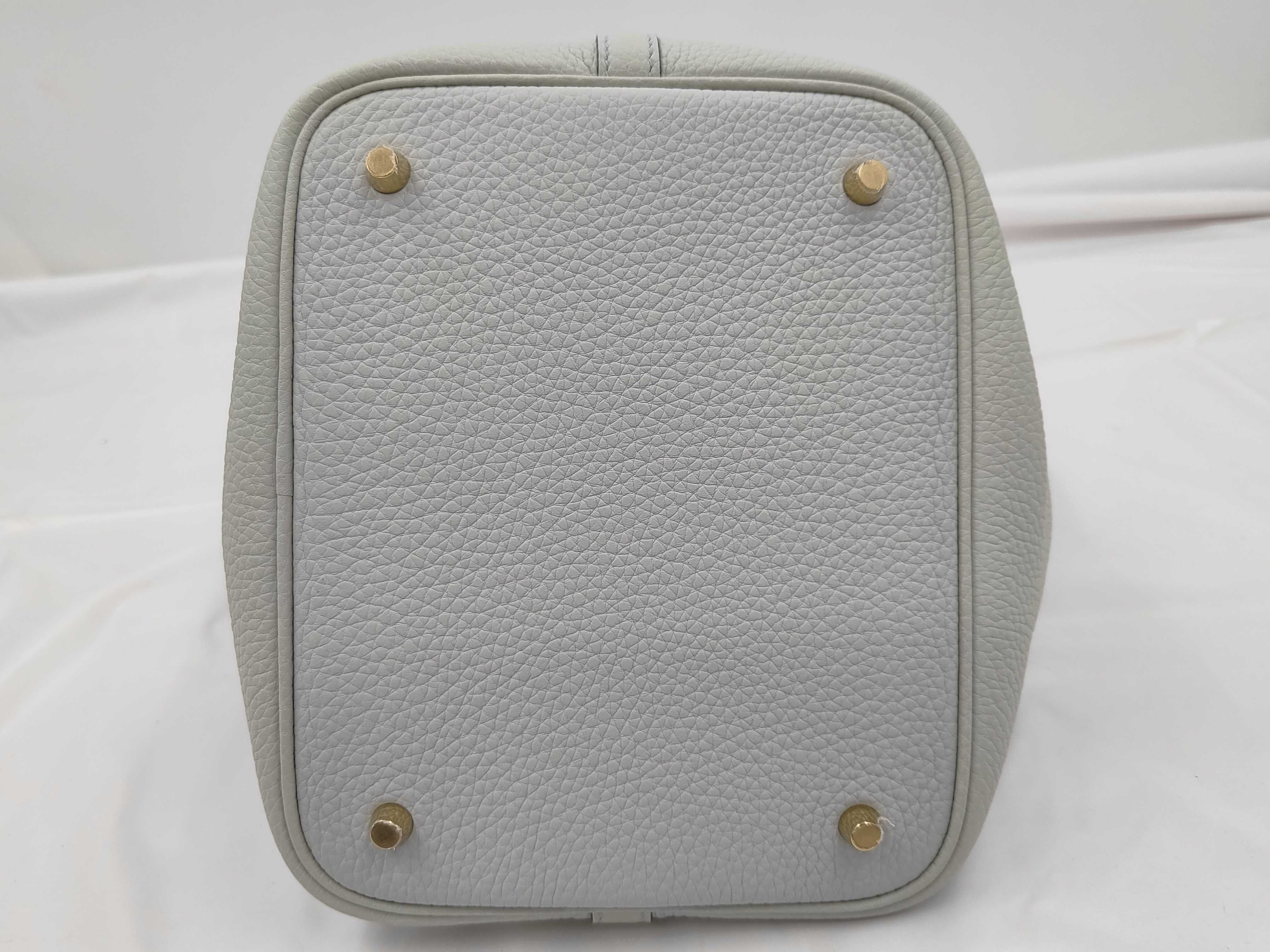 Picotin Lock MM Light Blue Taurillon Leather Handbag (U Stamp) — view 6