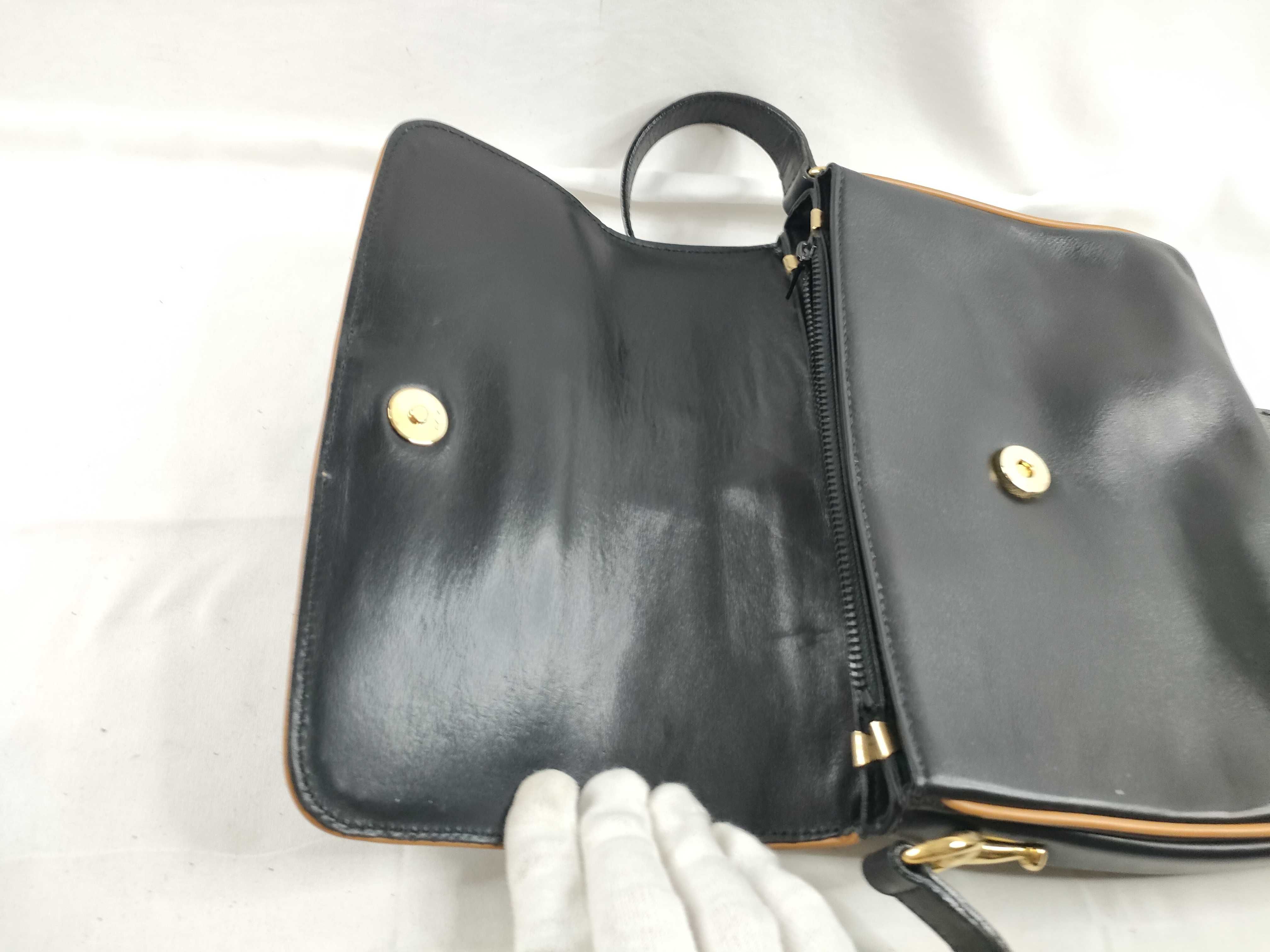 Vintage Leather Shoulder Bag with Carriage Hardware — view 9