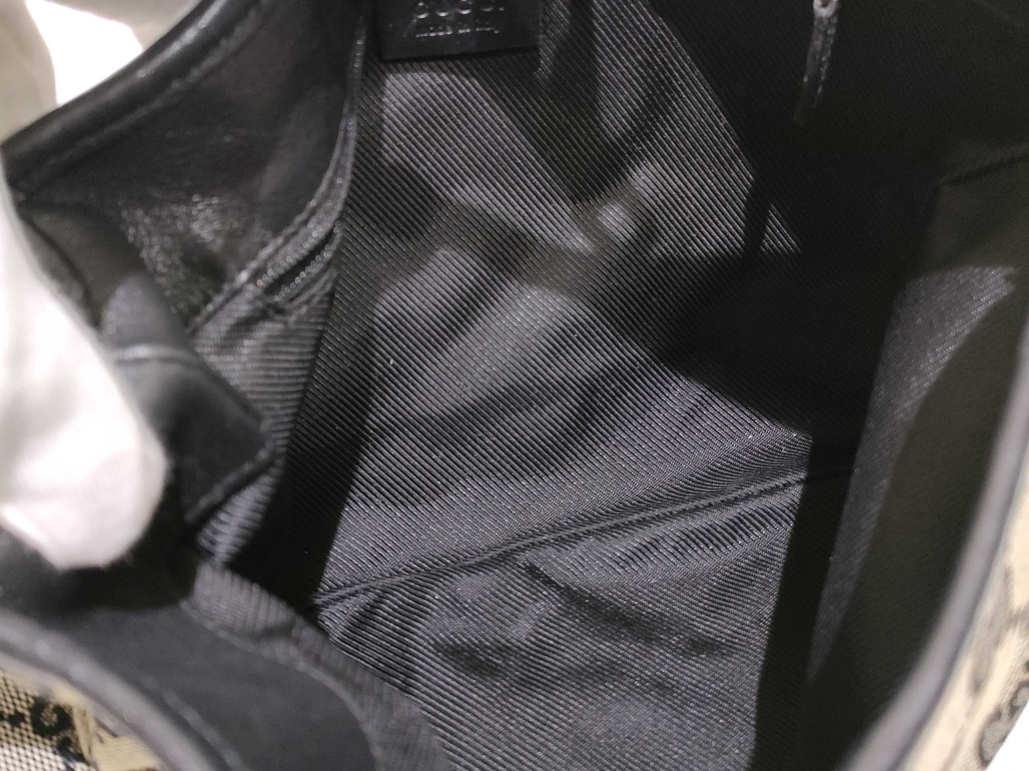 GG Canvas Shoulder Bag — view 8