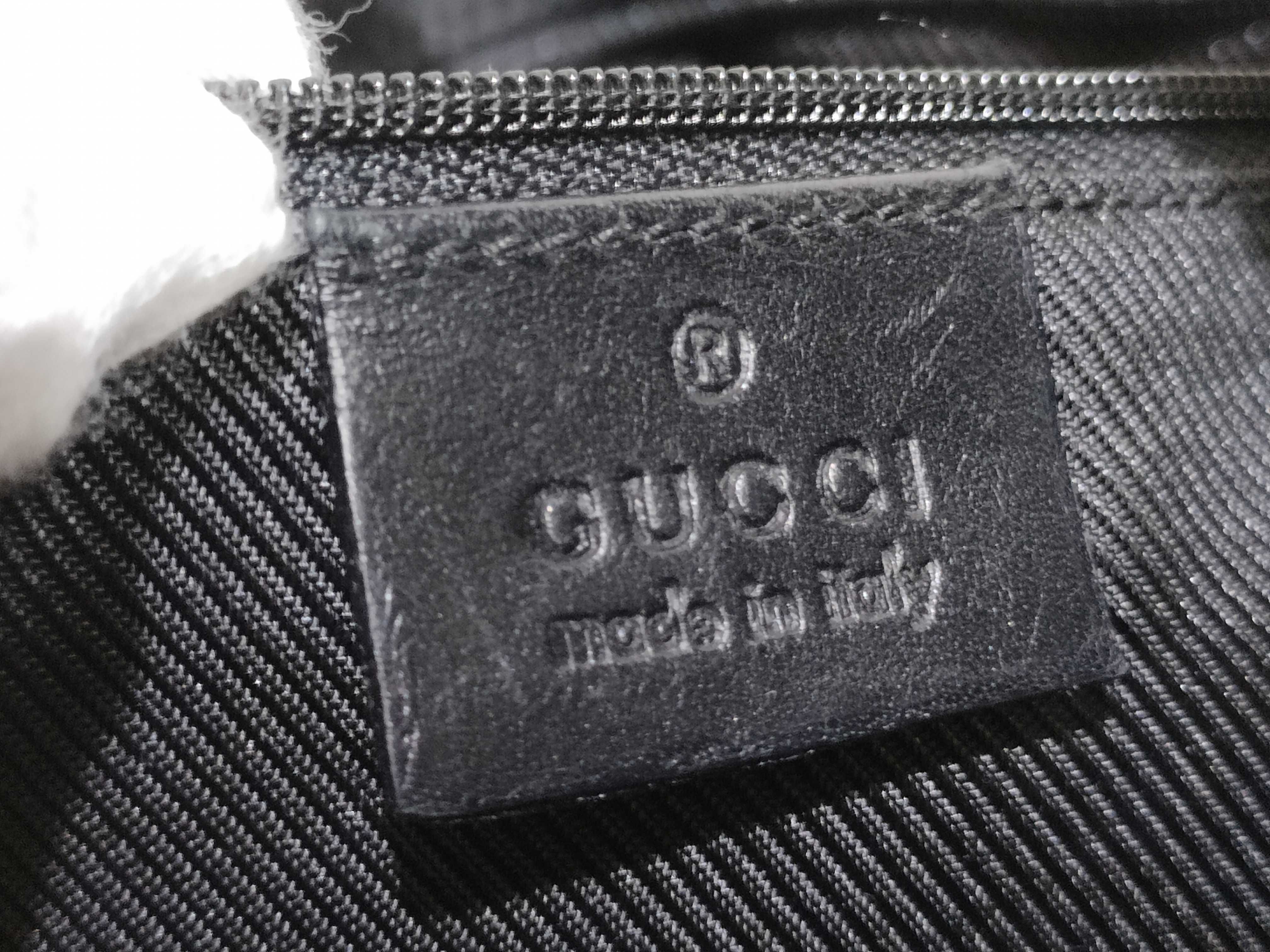GG Canvas Shoulder Bag — view 10