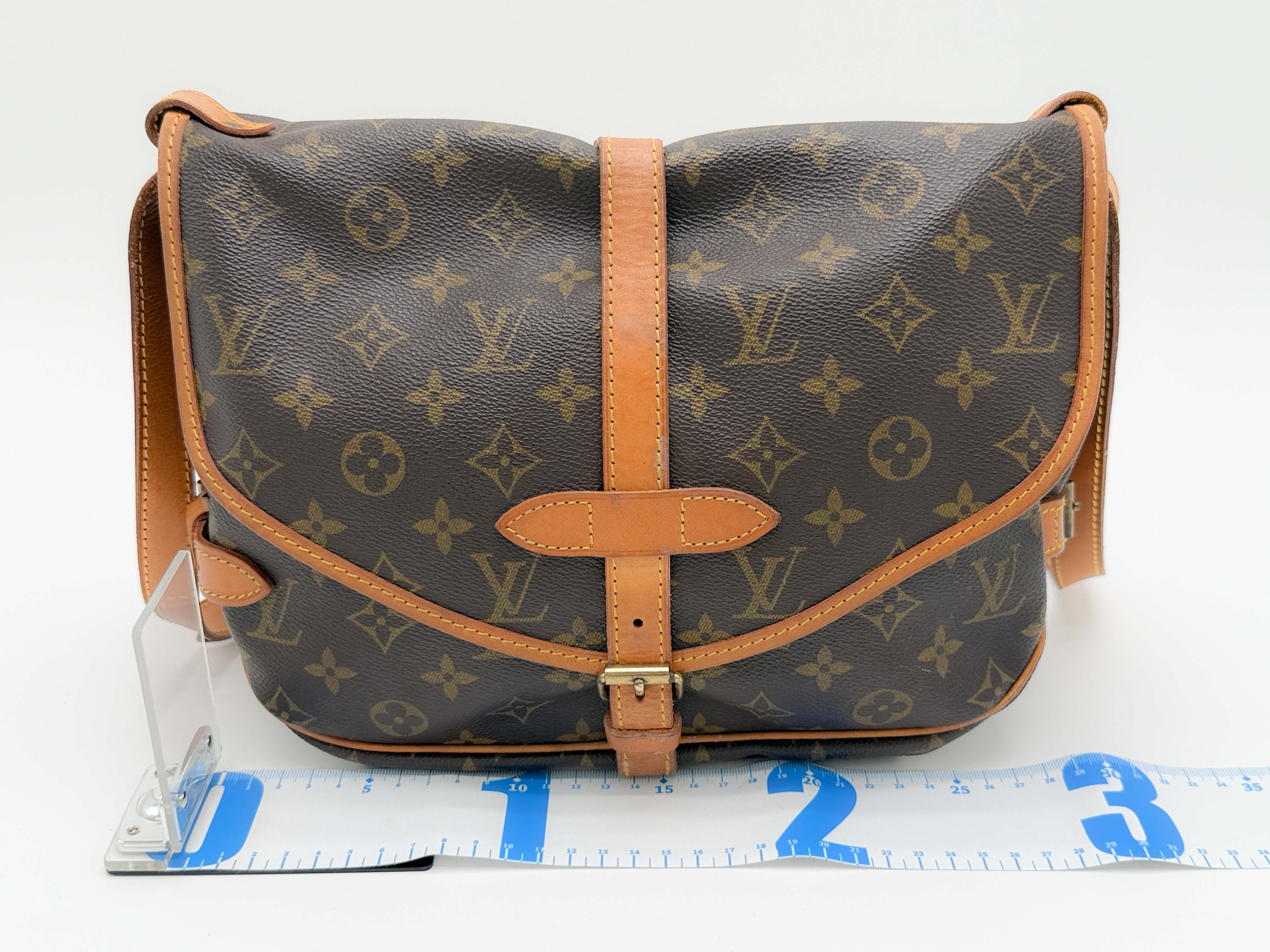 Monogram M42256 Saumur 30 AR0913 Shoulder Bag — view 2