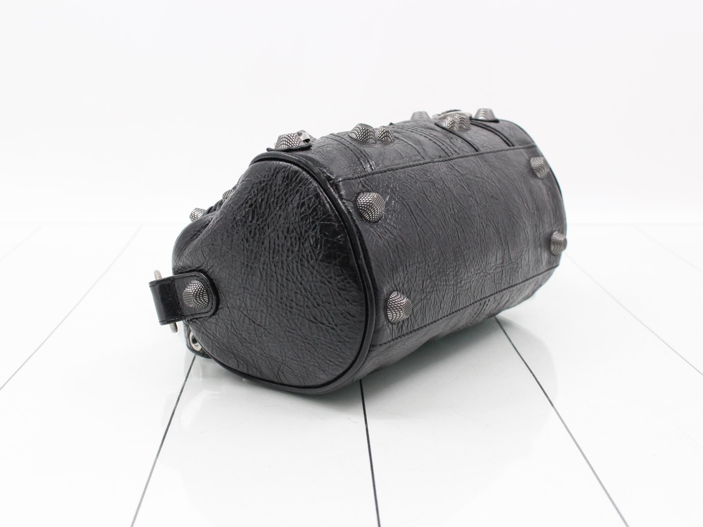Lucagol Cylinder Leather Shoulder Bag — view 5