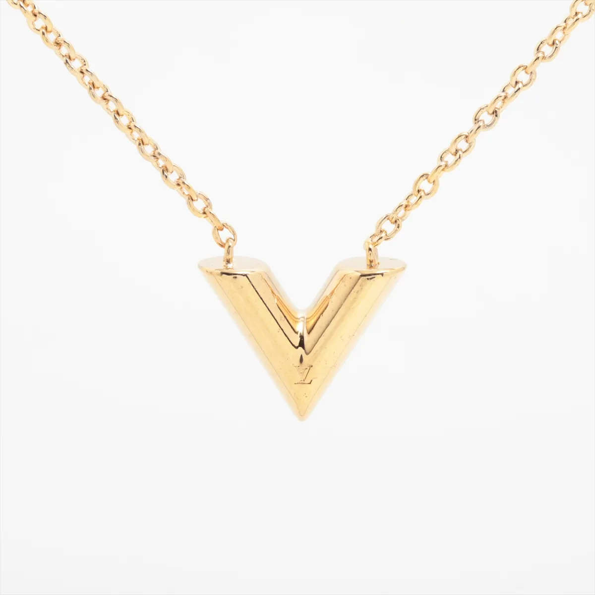 M61083 Essential V LE0290 Necklace, GP Gold, dents,