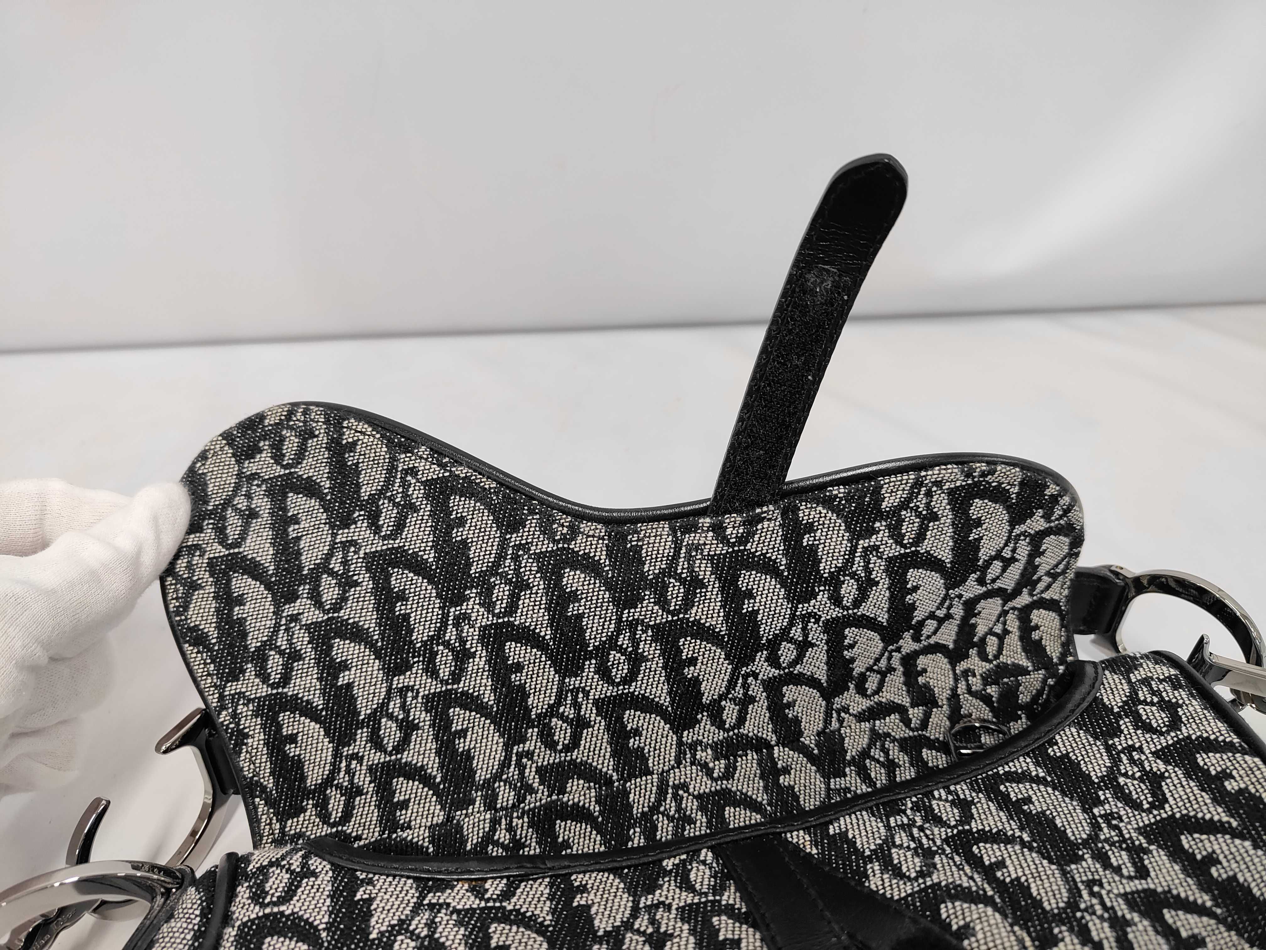 Trotter Saddle Bag Canvas x Leather Shoulder Bag Black Shoulder Bag — view 8
