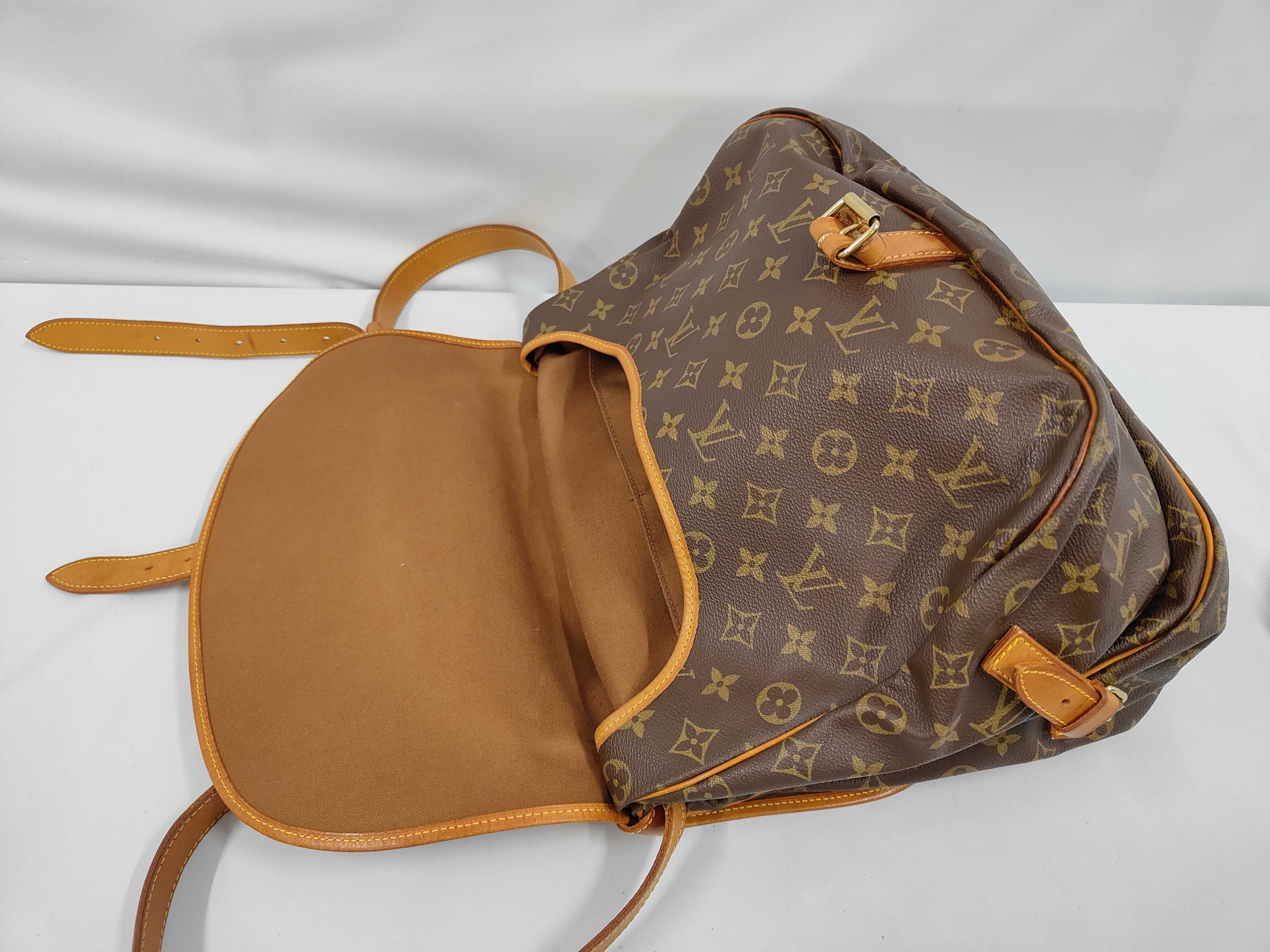 bag, Louis Vuitton Saumur 35 shoulder bag. — view 7