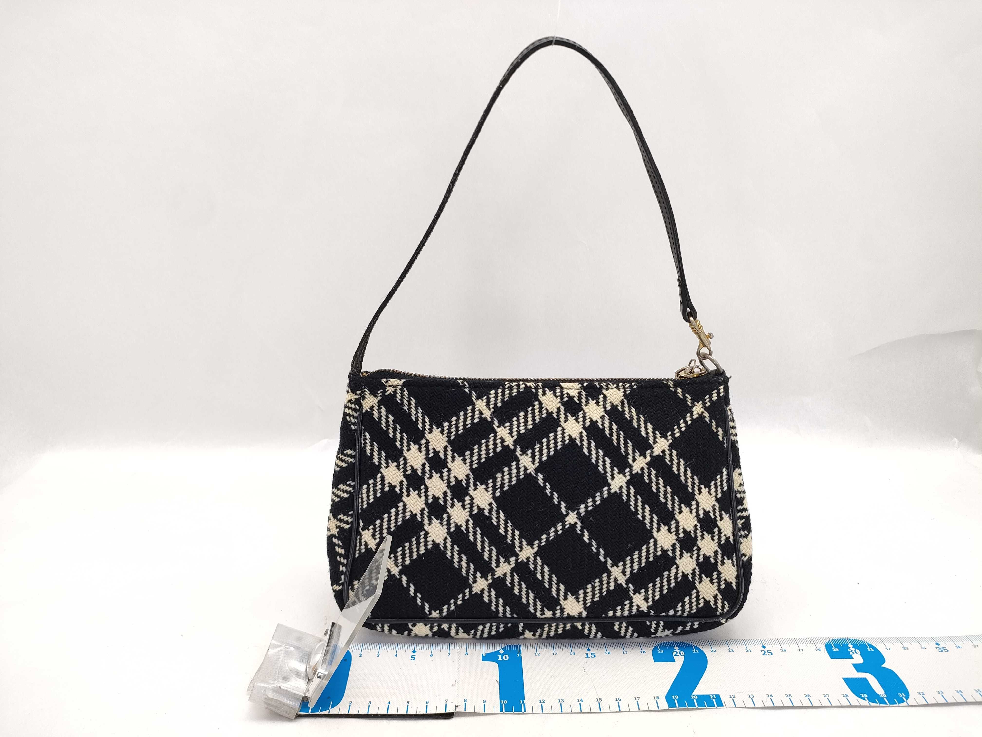 Wool Nova Check Black One-Shoulder Bag Accessory Pouch Handbag Pouch — view 2