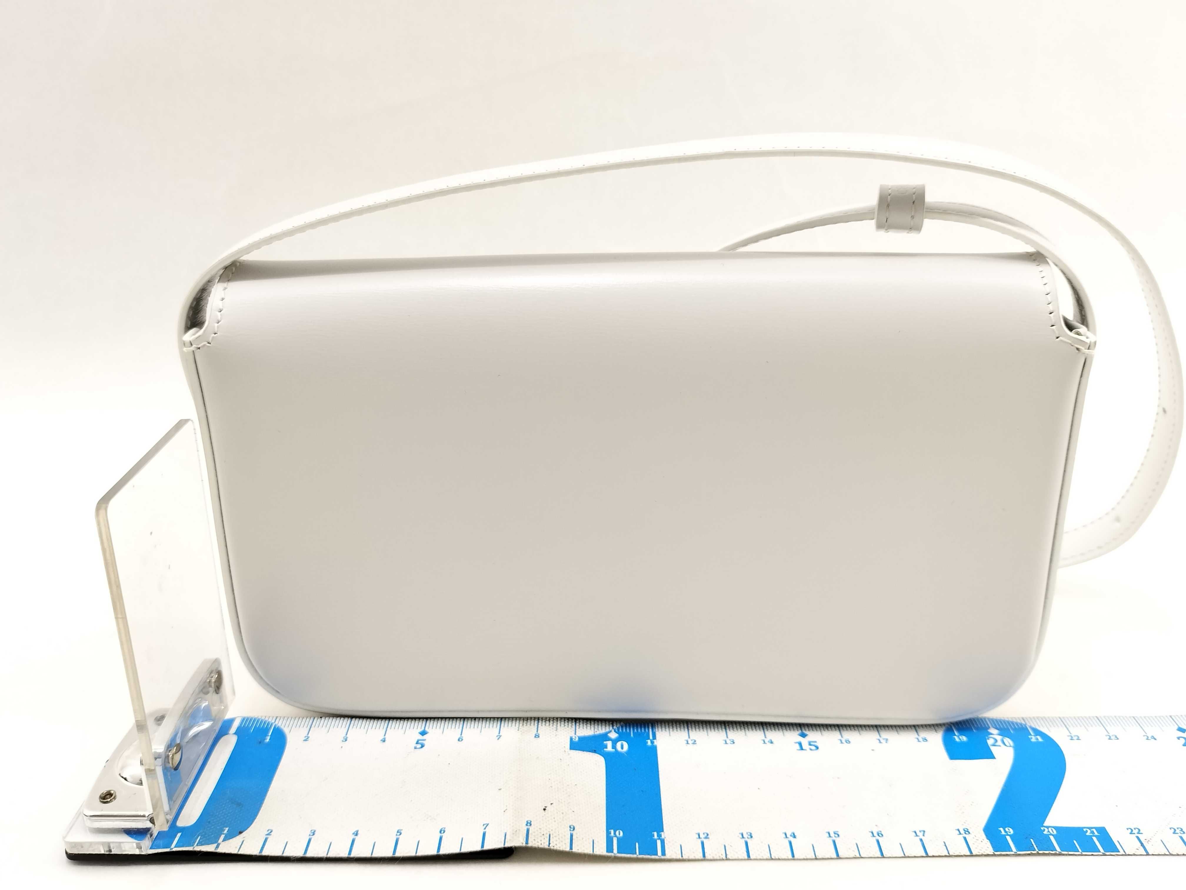 Unused Claude Shoulder Bag — view 2