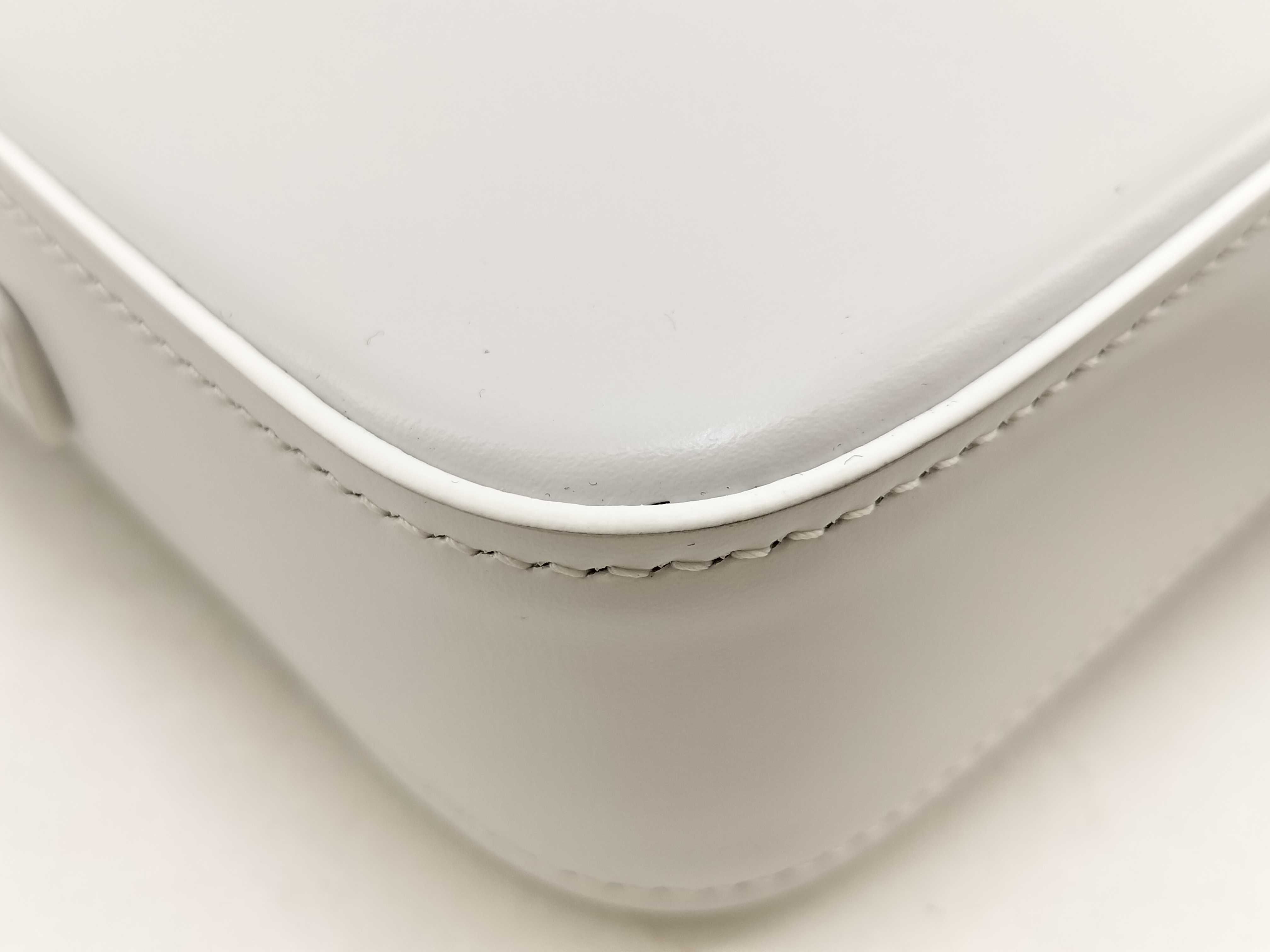 Unused Claude Shoulder Bag — view 5