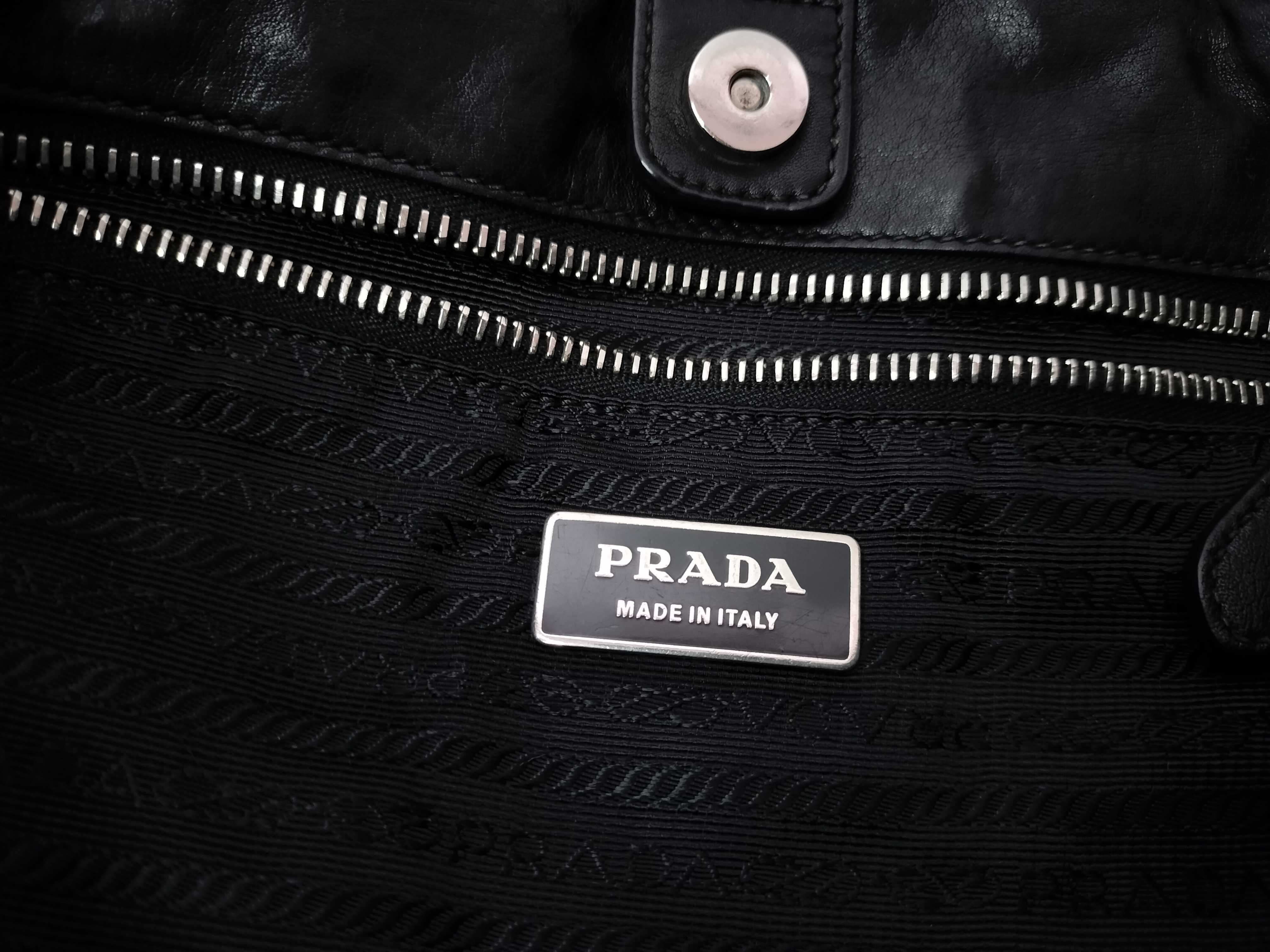 Nylon Quilted Nylon 2-Way Shoulder Bag Black Tote Bag — view 15