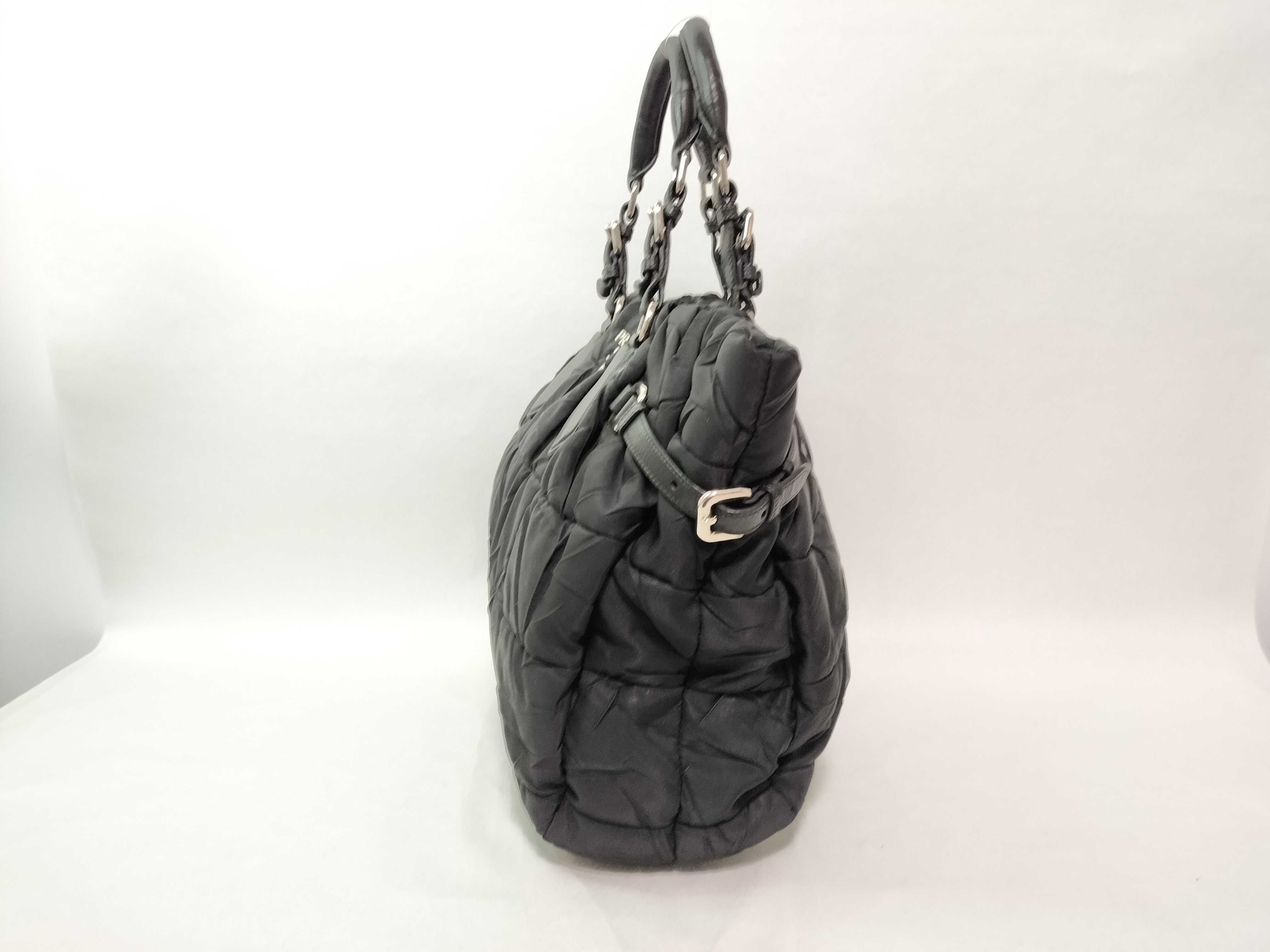Nylon Quilted Nylon 2-Way Shoulder Bag Black Tote Bag — view 4