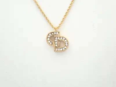 Other lines: Precious metals, necklaces, pendants, chain approximately 44cm