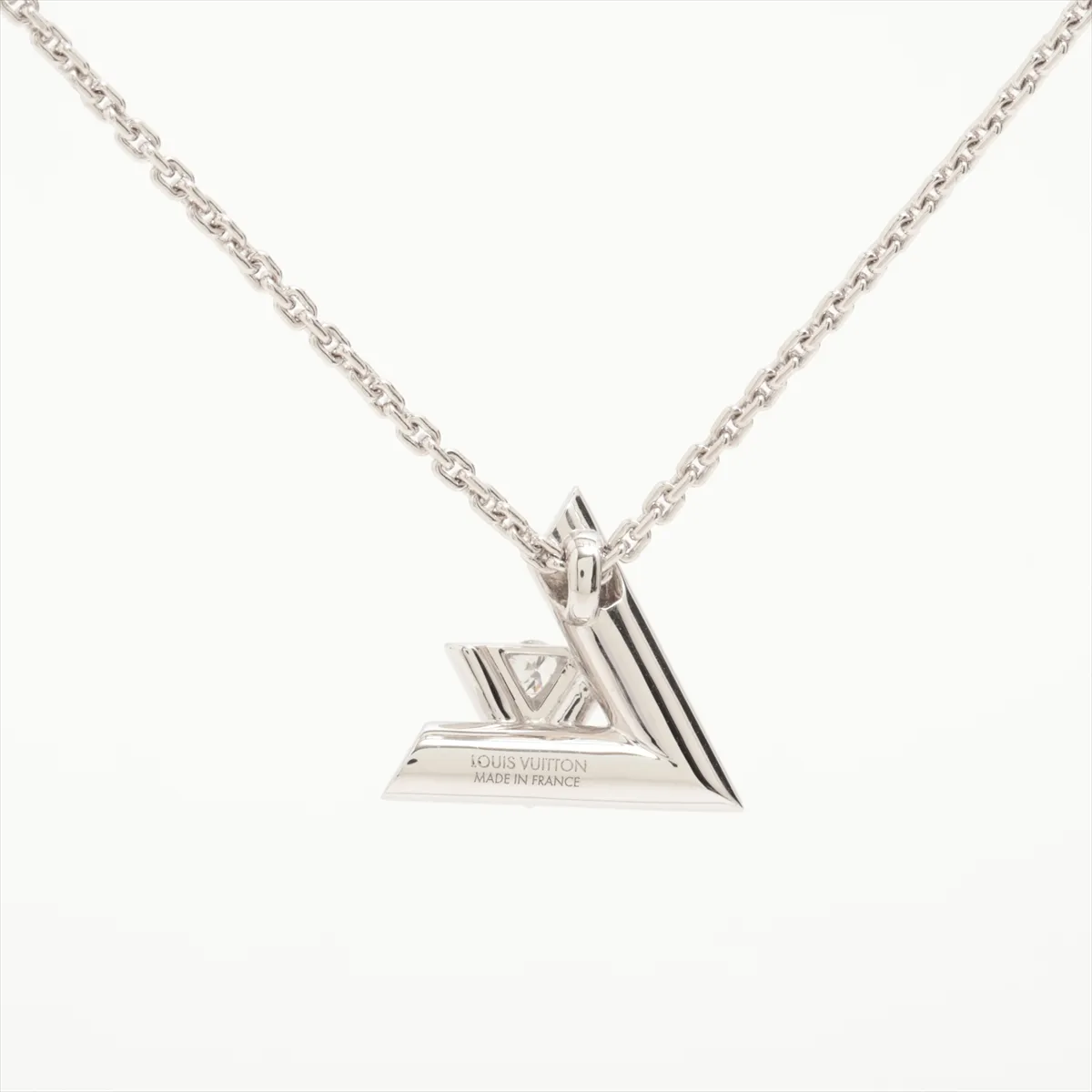 Pendant LV Volt One GM Diamond Necklace 750 (WG) 18.0g E58583 Includes guarantee and other model numbers/serial numbers Q93807 — view 2