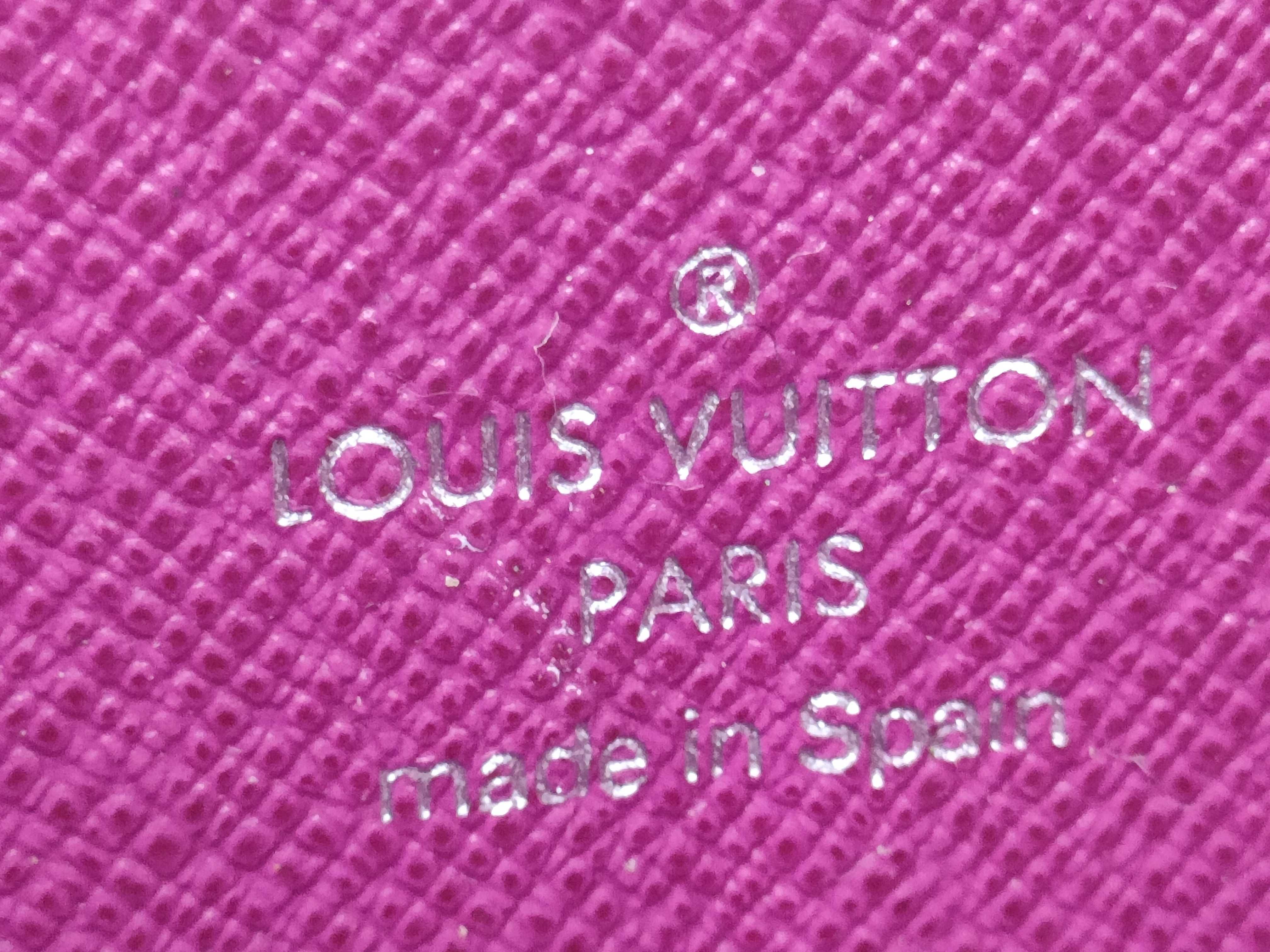 Epi Louis Vuitton Zippy Wallet Cassis Epi Wallet — view 14