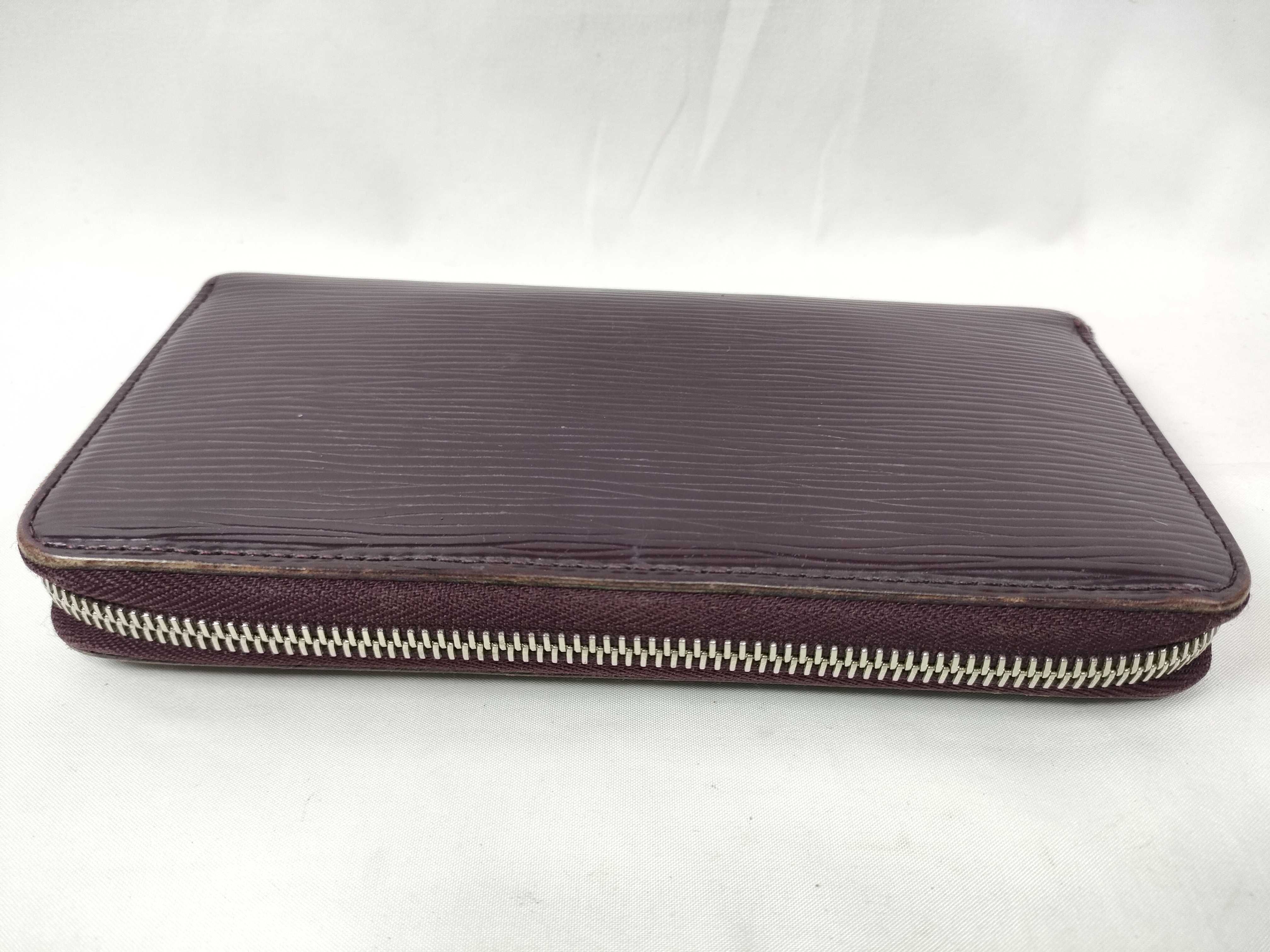 Epi Louis Vuitton Zippy Wallet Cassis Epi Wallet — view 7