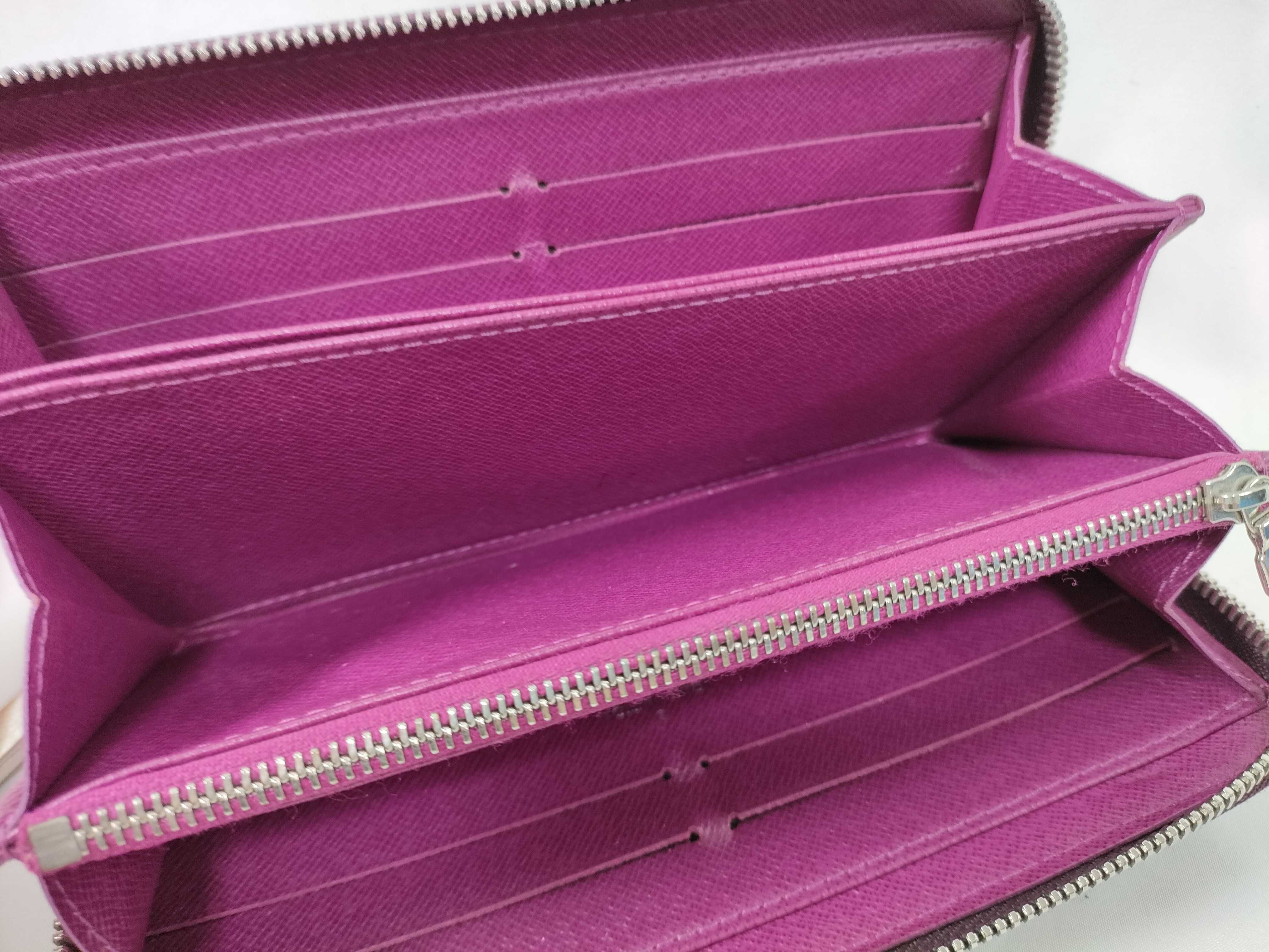 Epi Louis Vuitton Zippy Wallet Cassis Epi Wallet — view 9
