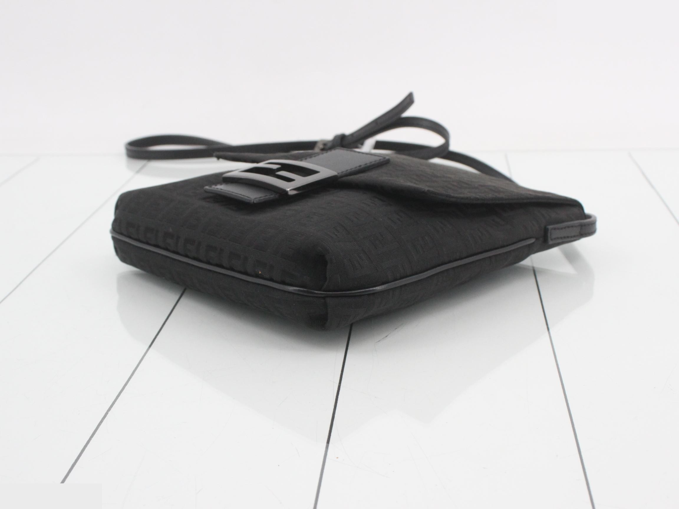 8BT075 Zucchino Shoulder Bag, Half Flap, Vertical, Canvas — view 6