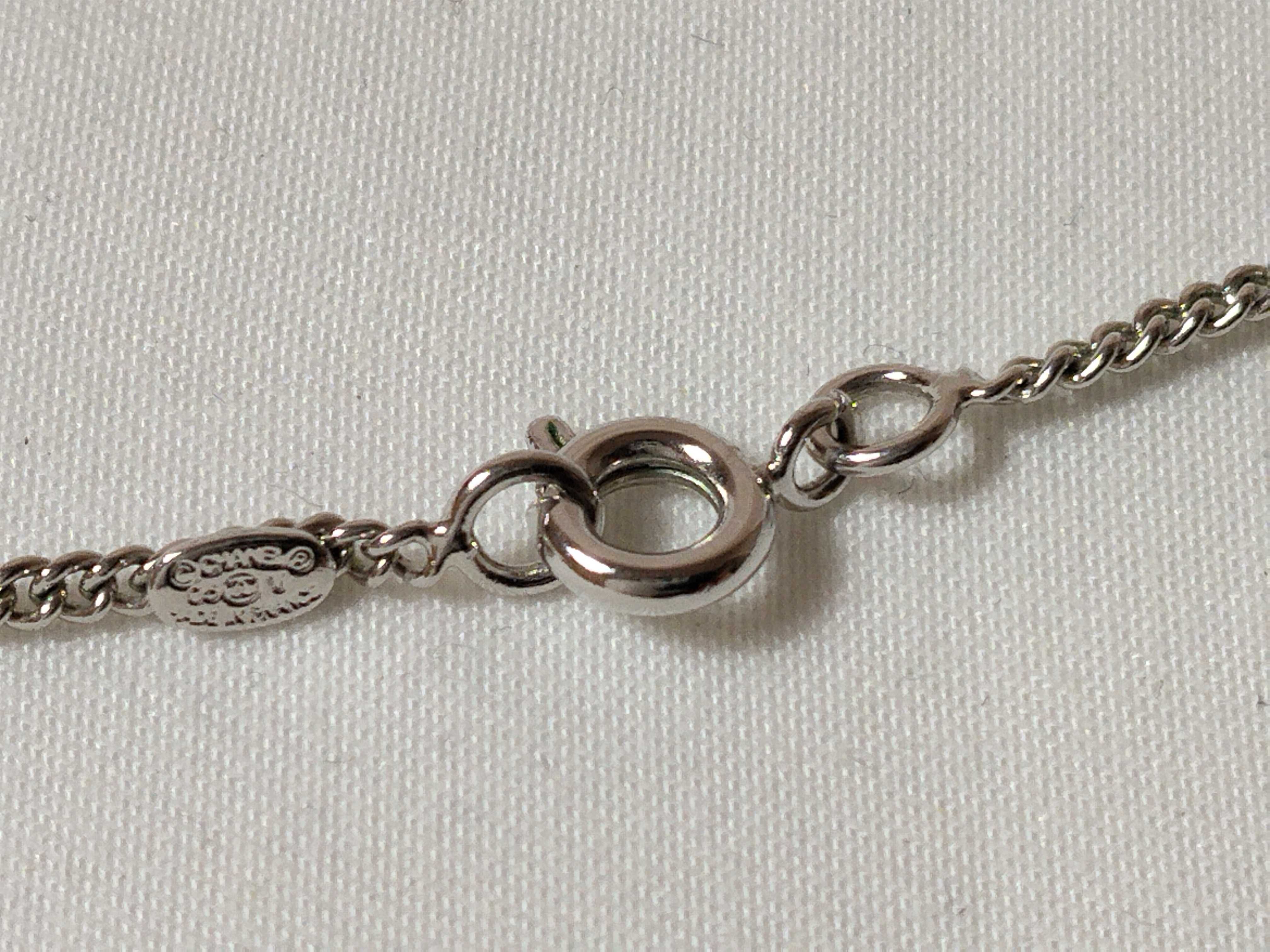 Coco Mark 05 V Necklace — view 4