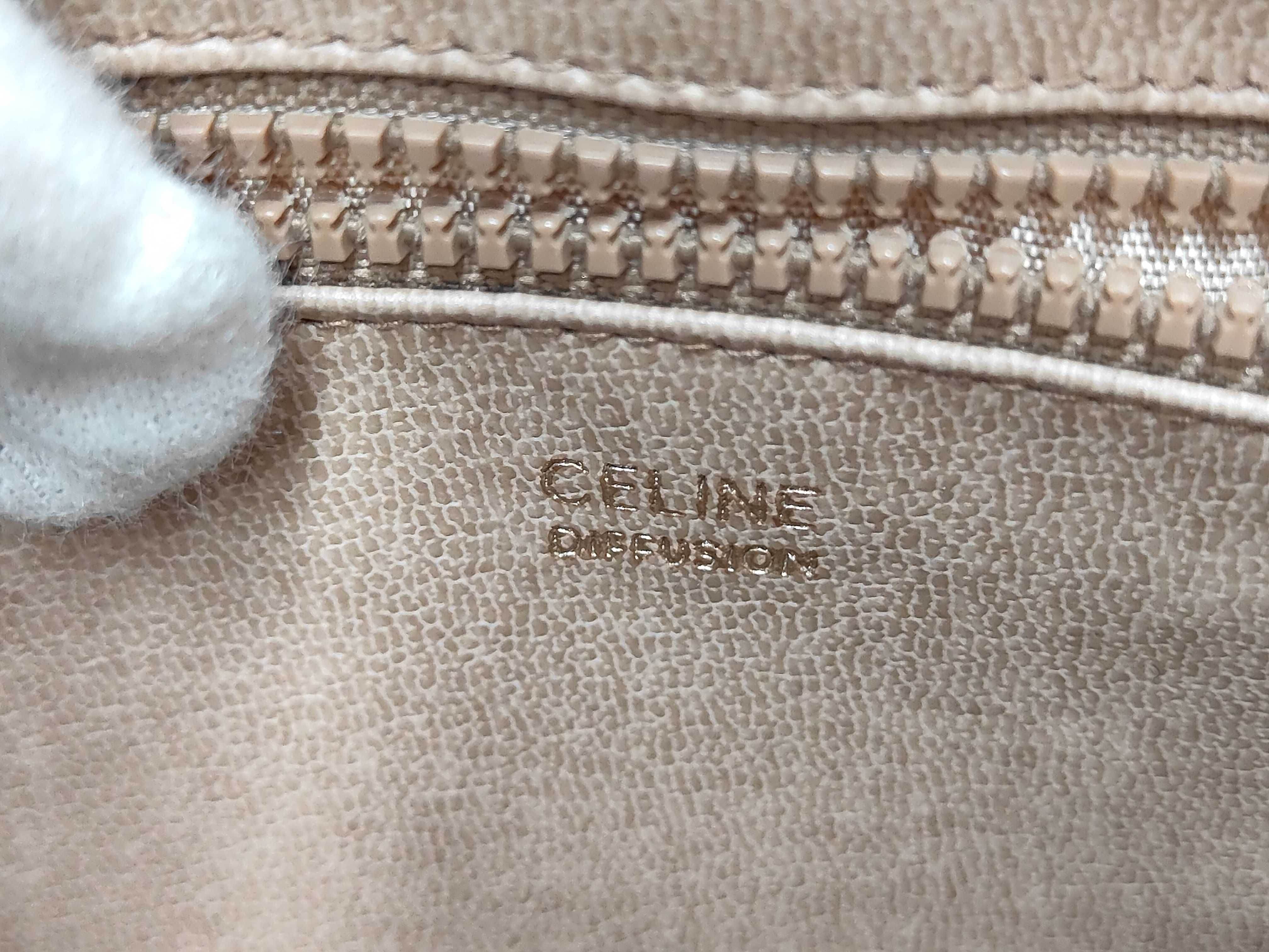 Old Shoulder Bag — view 8