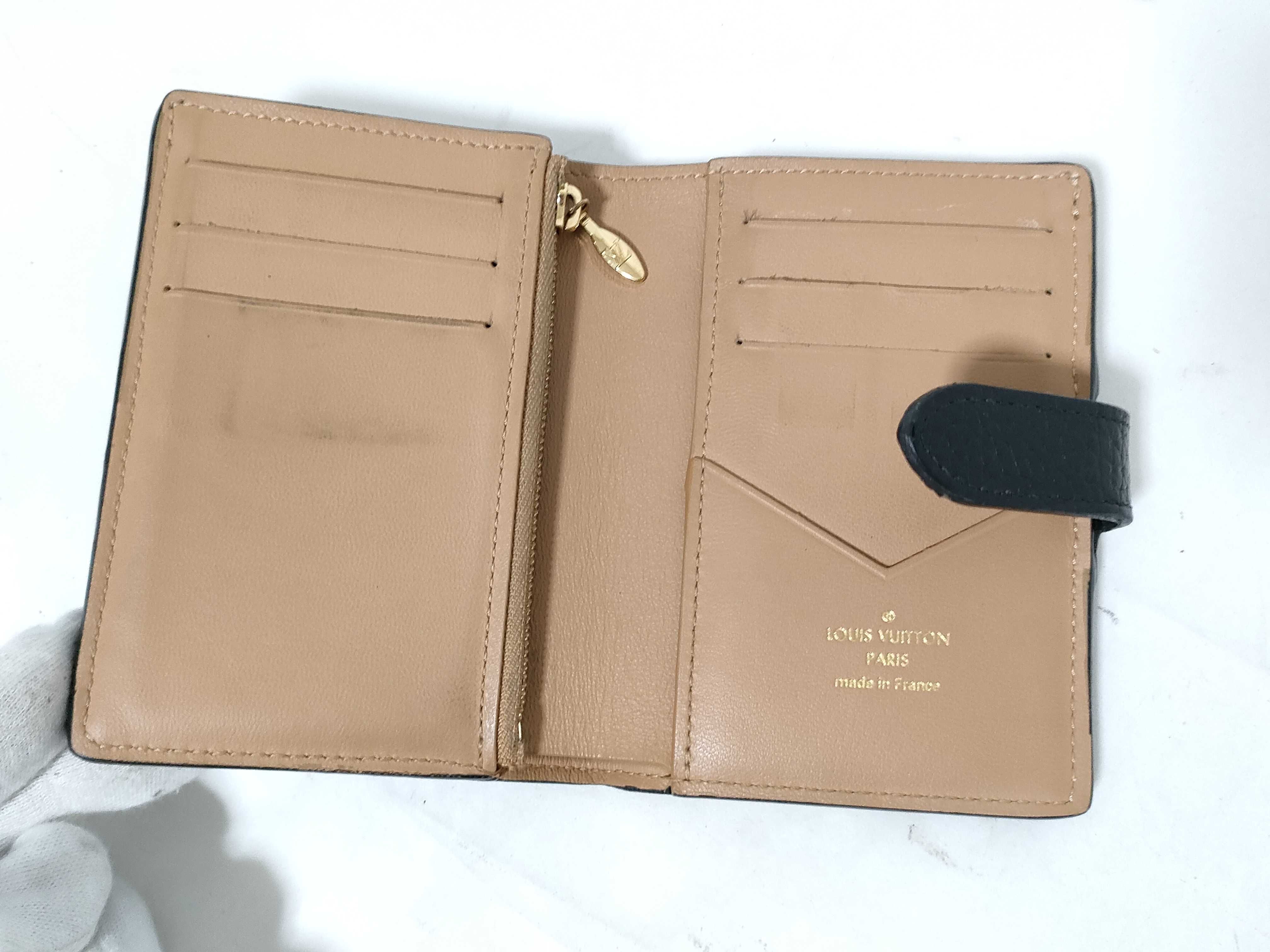 Vertical Wallet Compact Wallet — view 6
