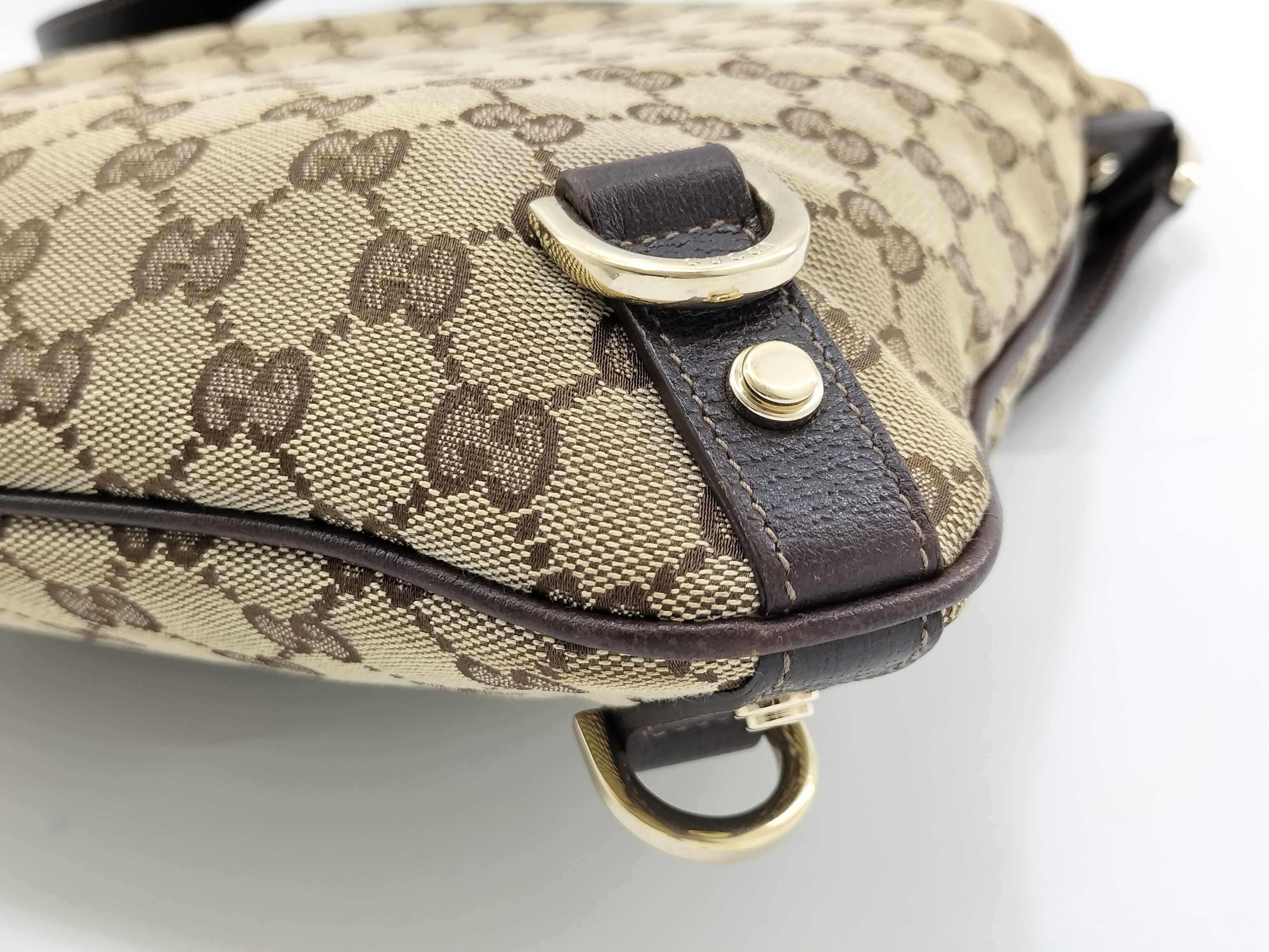 GG Canvas Shoulder Bag — view 5
