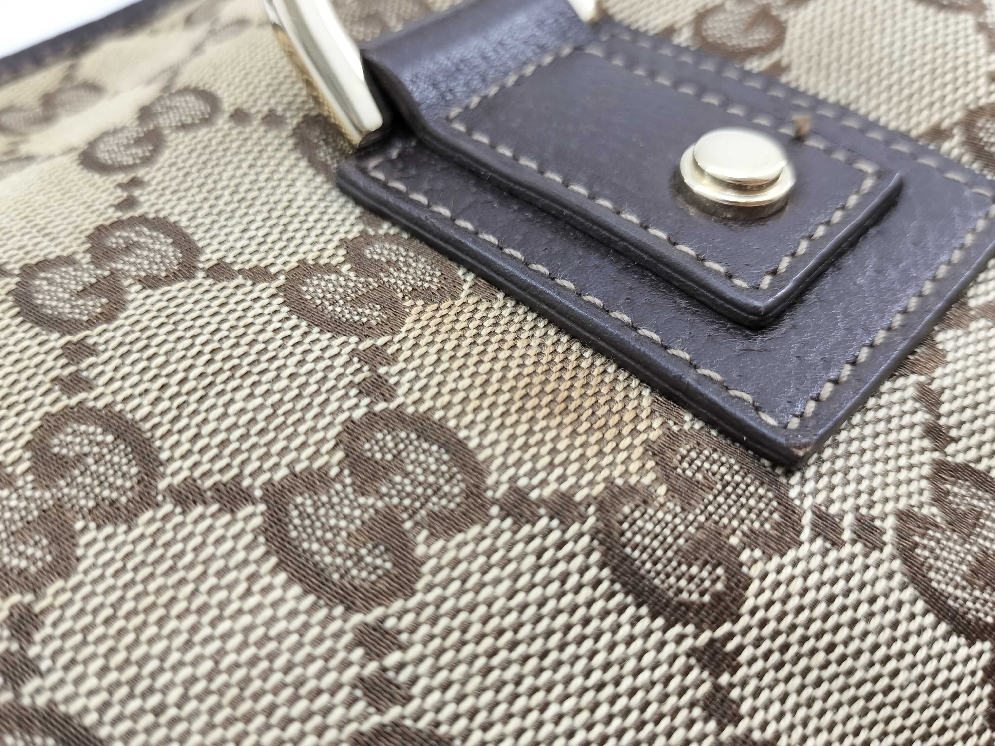 GG Canvas Shoulder Bag — view 10
