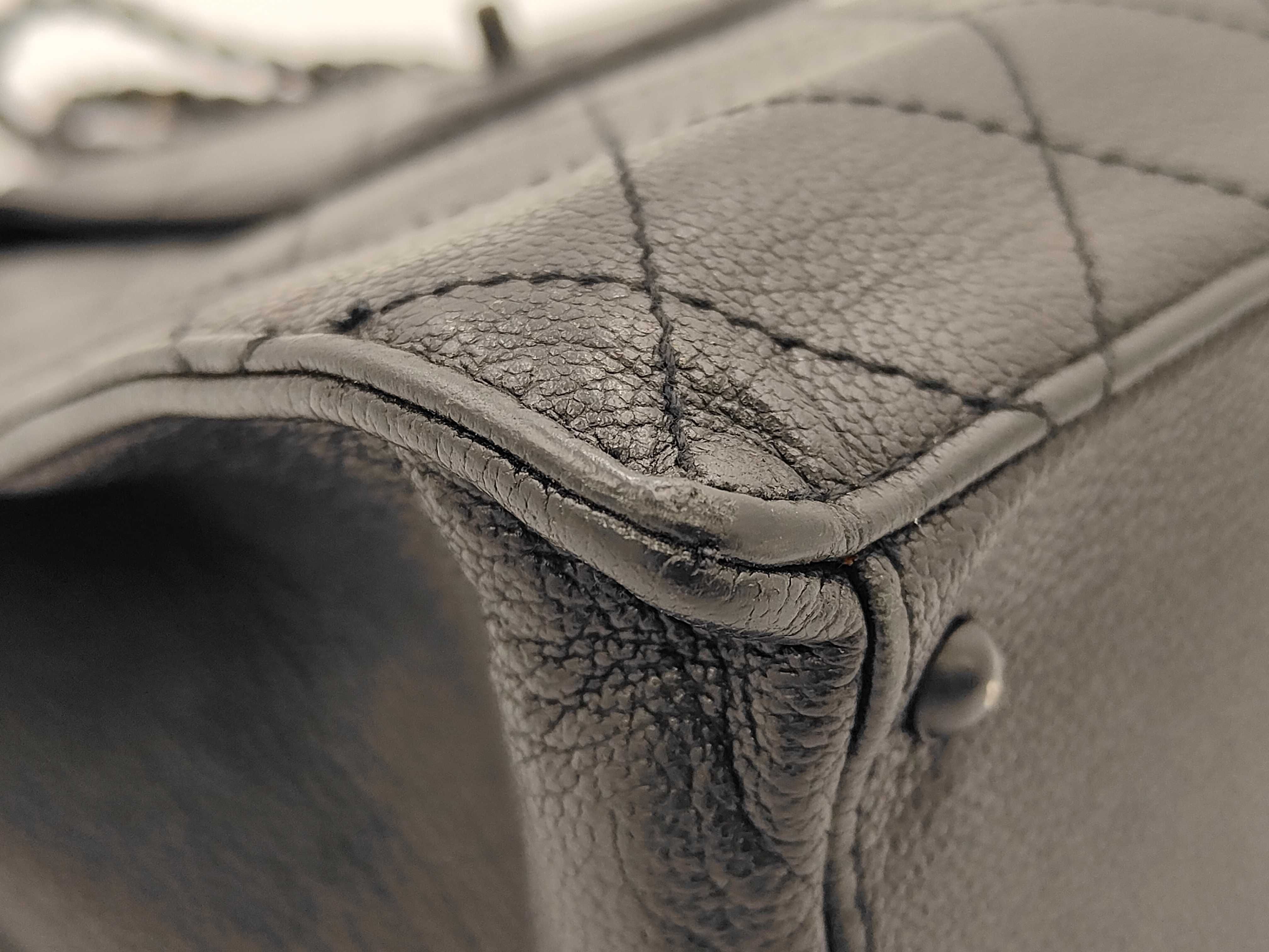 Caviar Skin Shoulder Bag — view 6