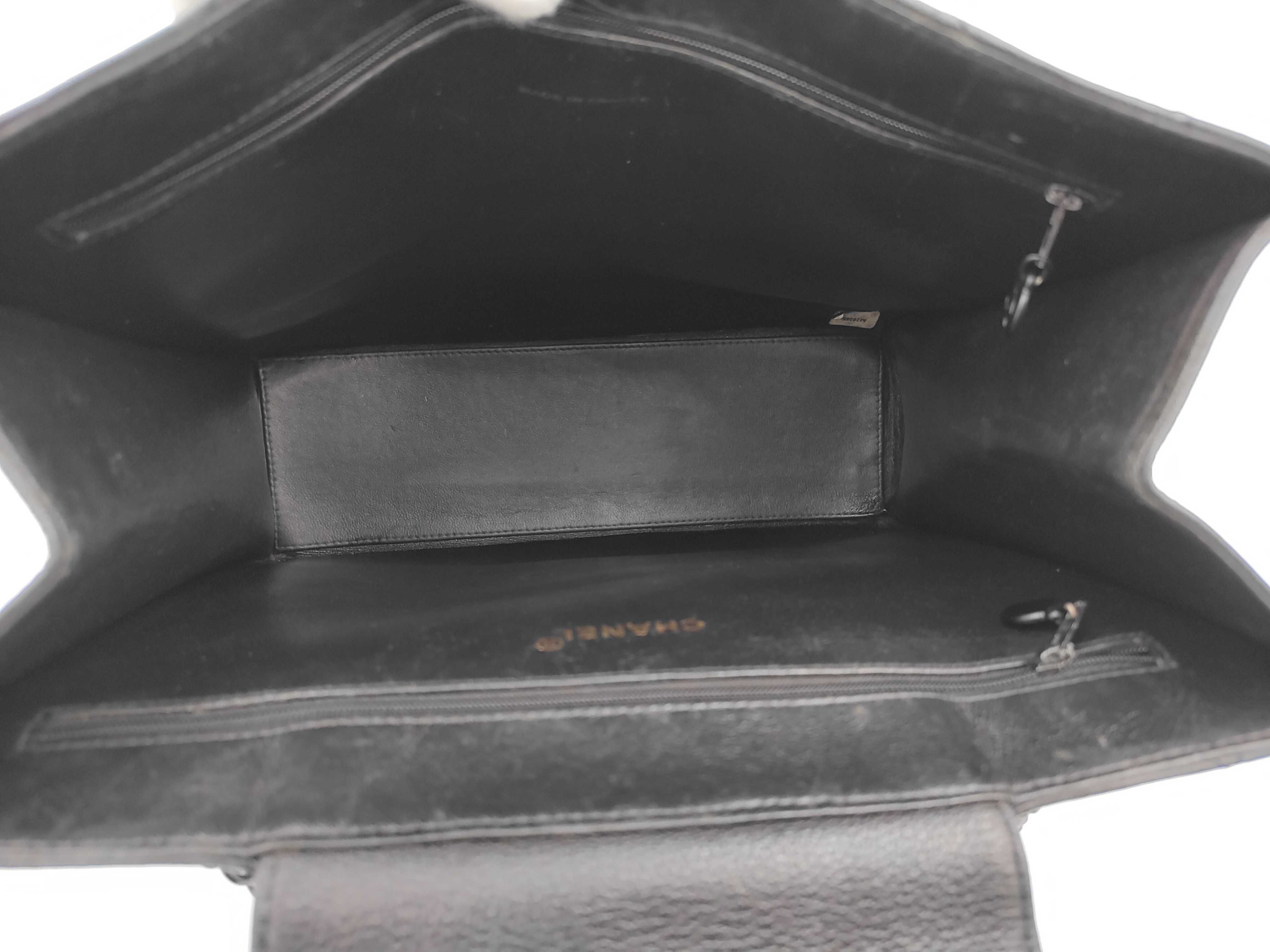 Caviar Skin Shoulder Bag — view 8