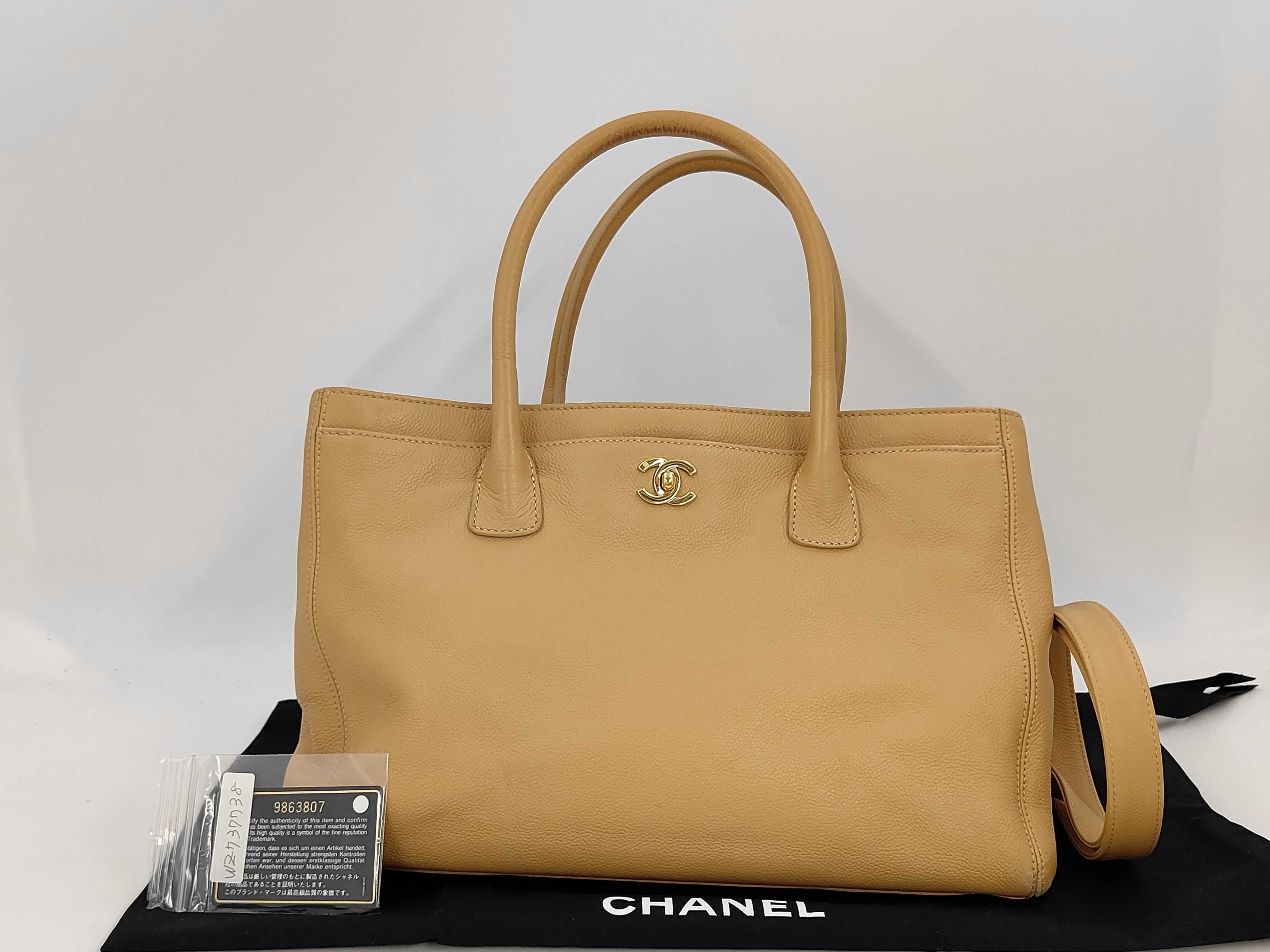 Executive Tote, Calfskin, Beige, Gold Hardware, A15206 Tote Bag