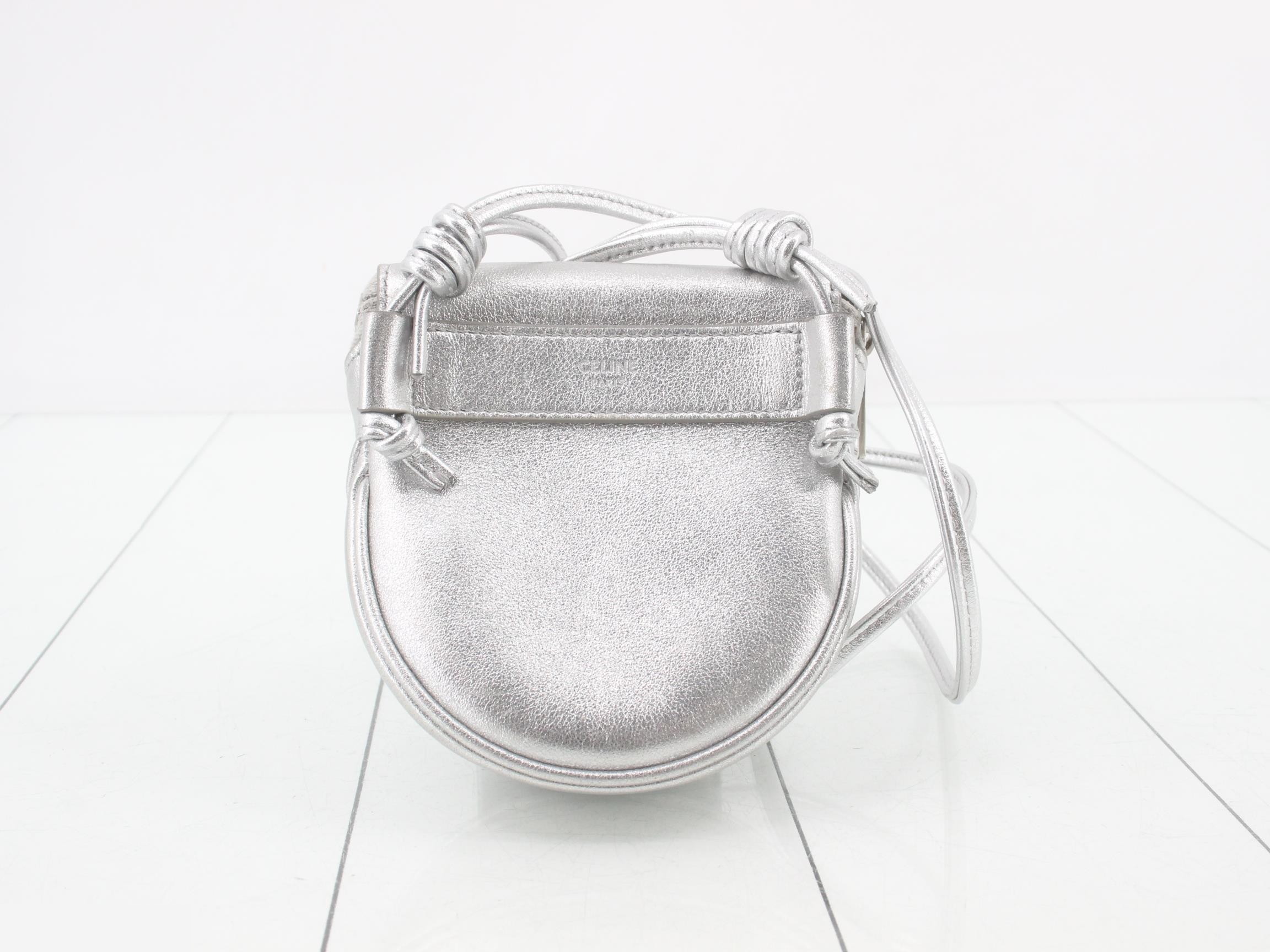 Shoulder pouch — view 2