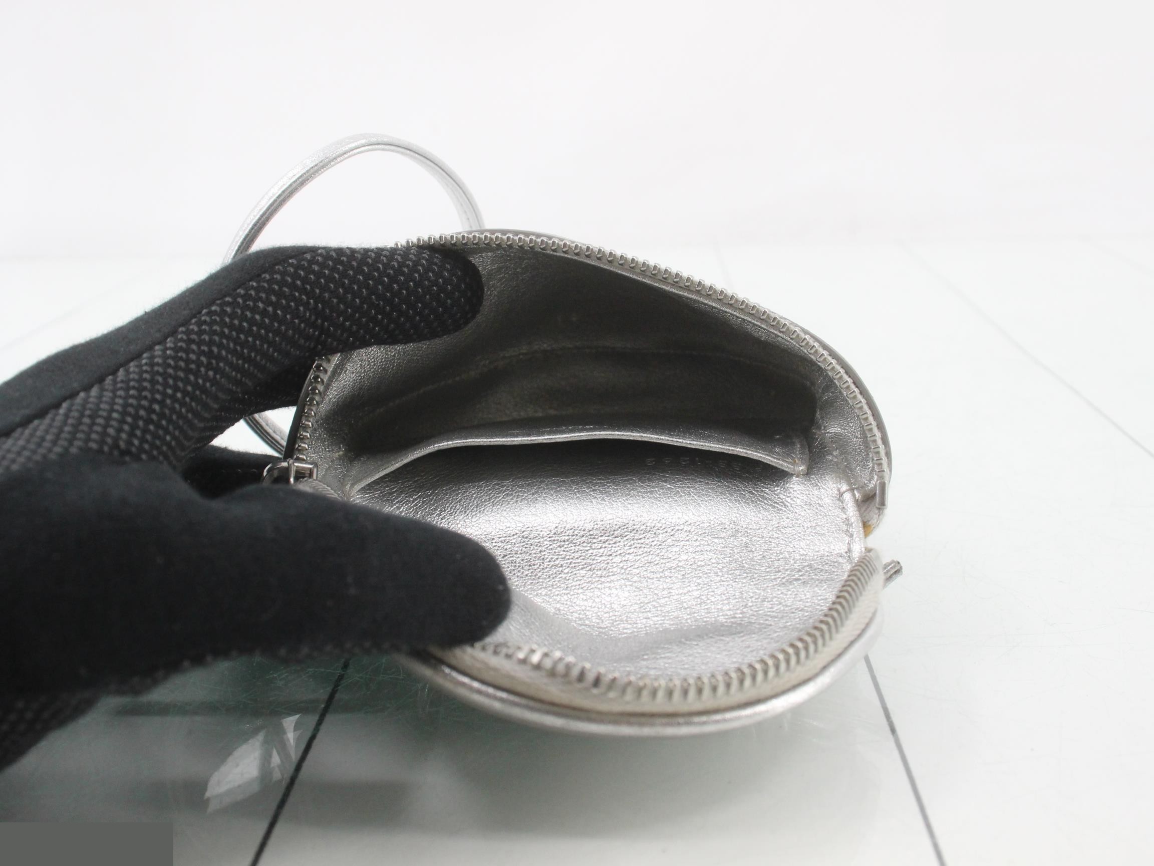 Shoulder pouch — view 4