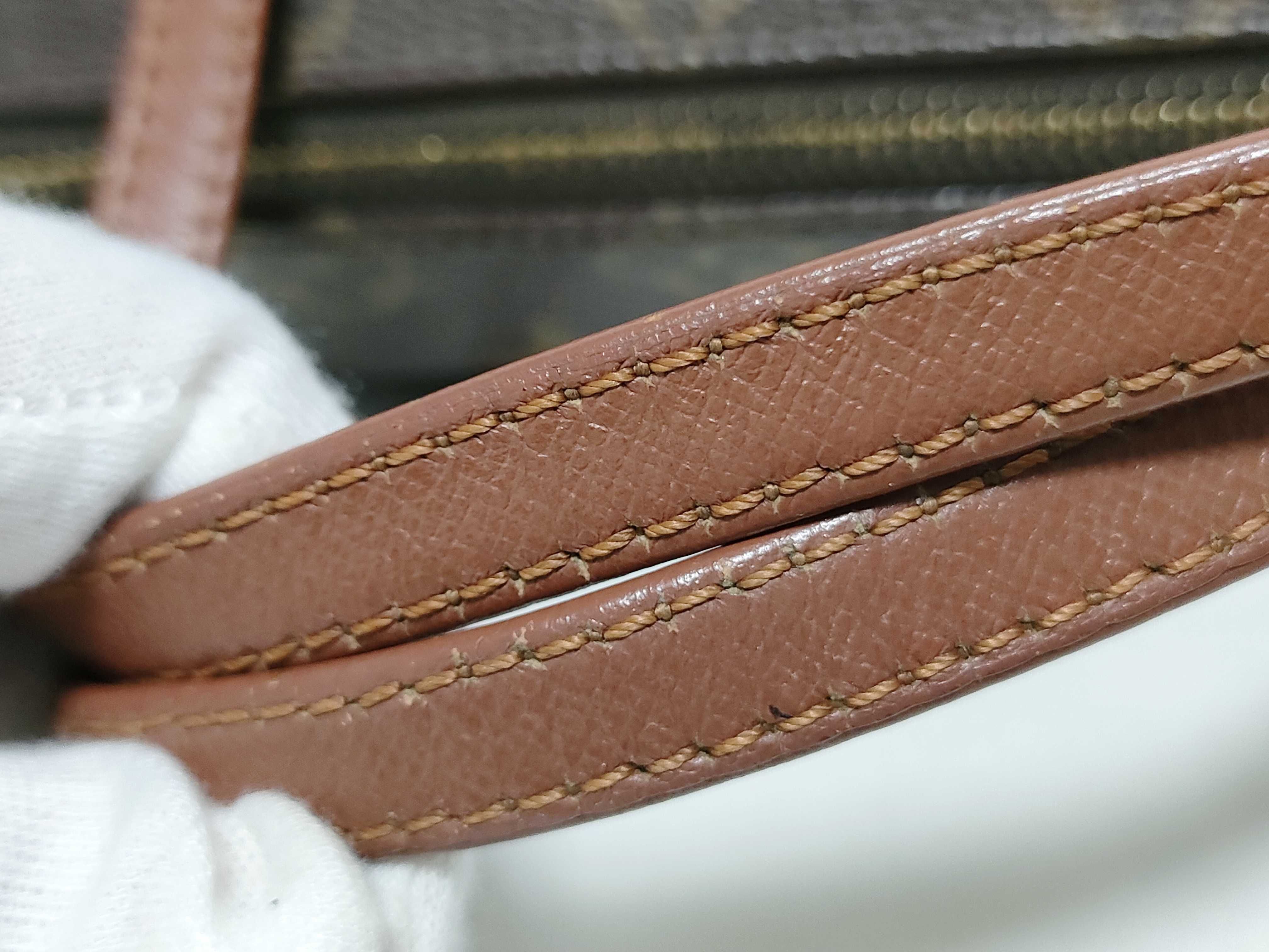 Monogram Louis Vuitton Old Papillon Handbag — view 4