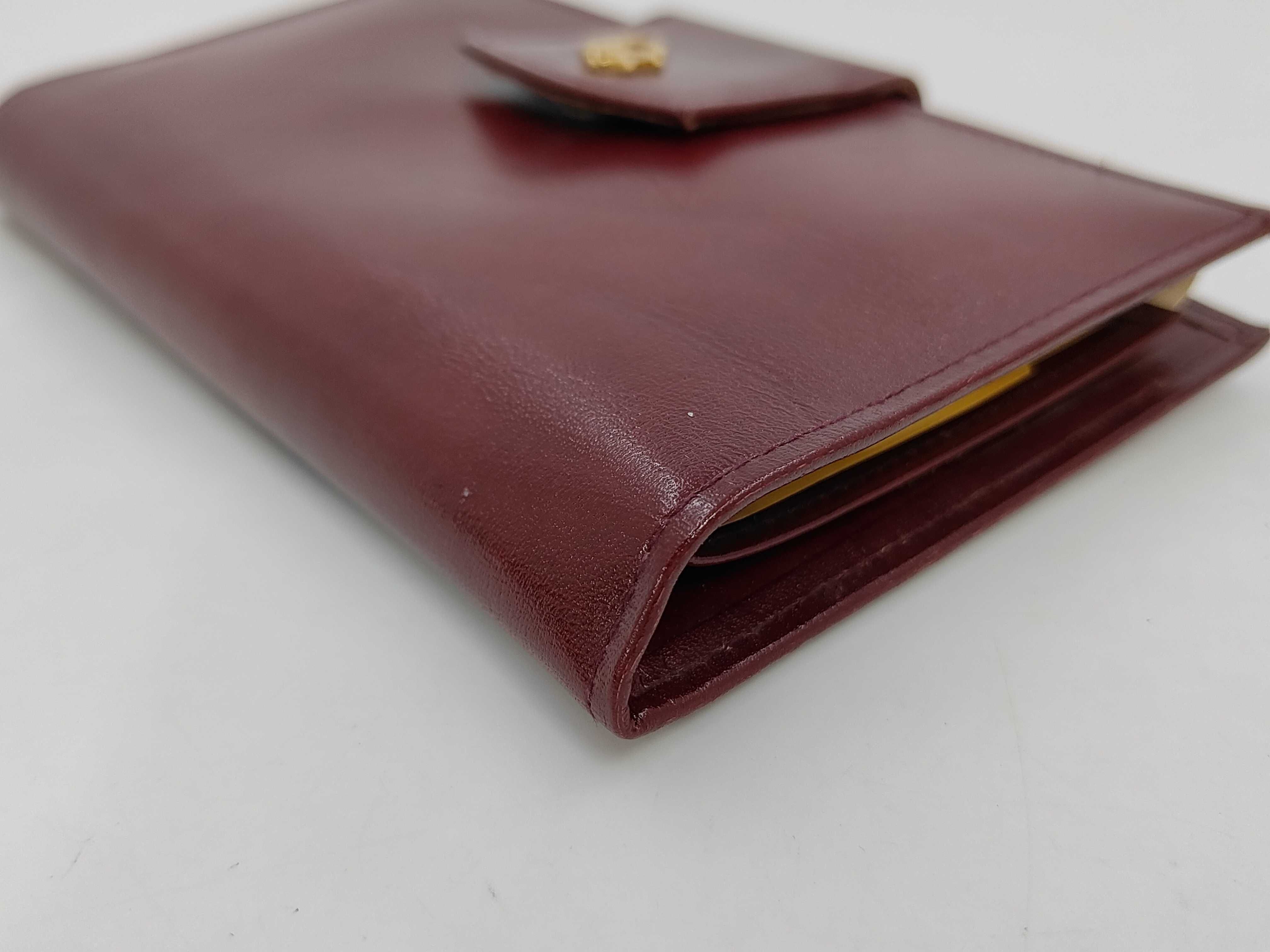 wallet — view 4