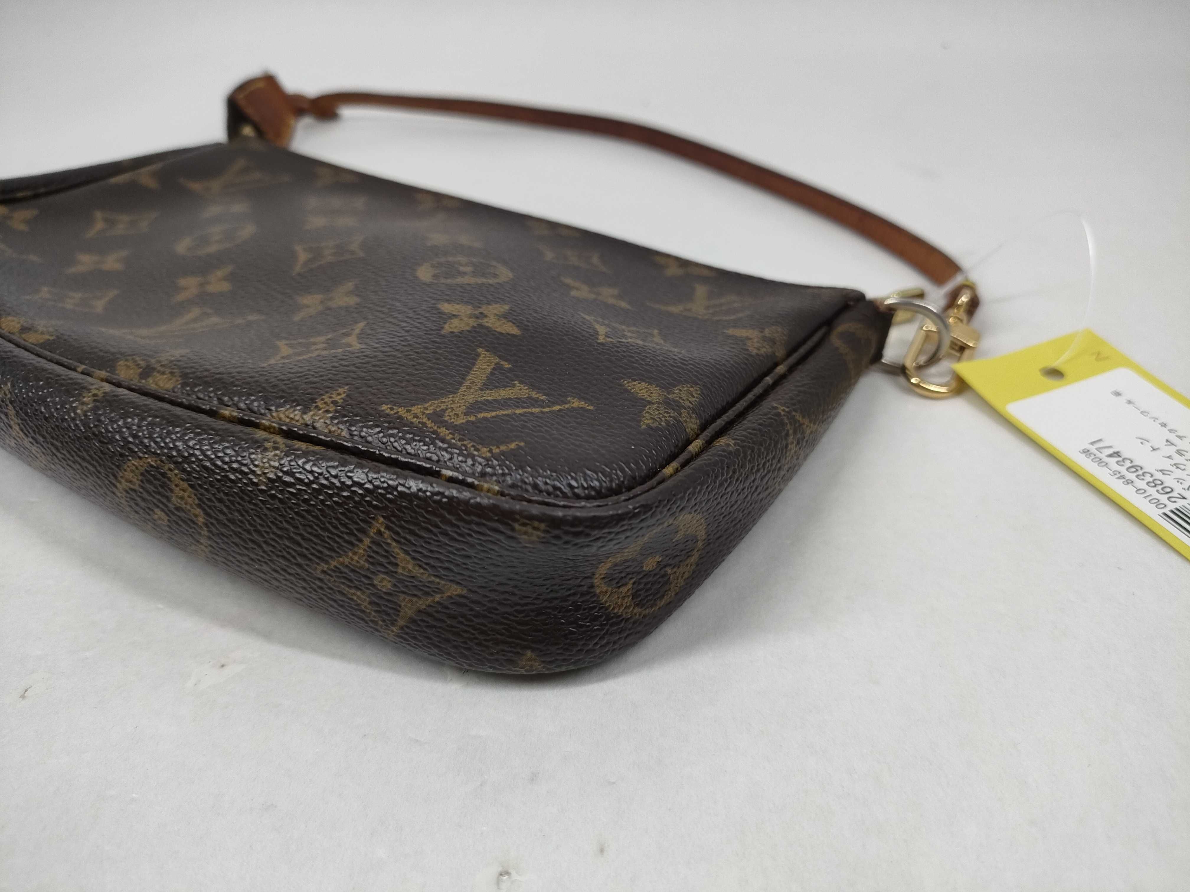 Monogram Pochette Accessoires (Old Model) M51980 Pouch — view 9