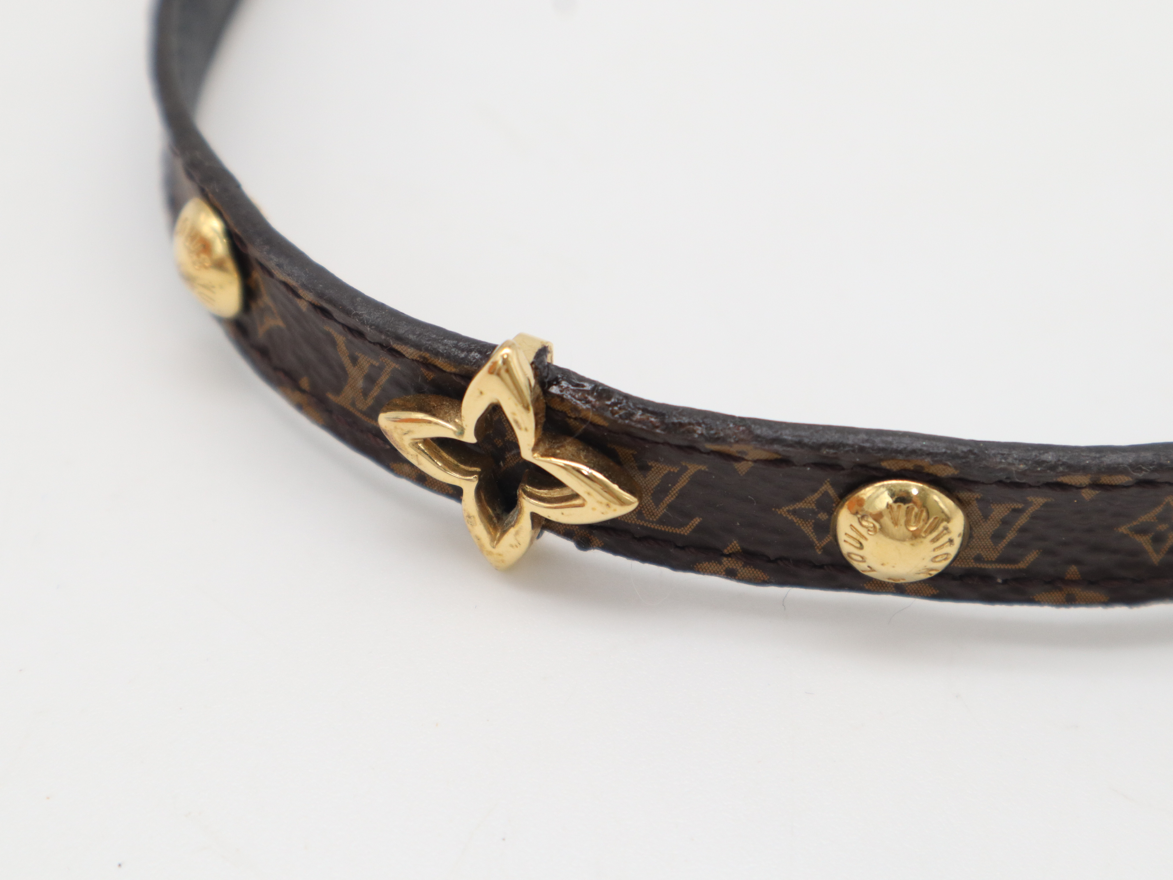 M65344 Monogram Bracelet Blooming Bracelet with Box and Dust Bag (Bracelet/Bangle) — view 3