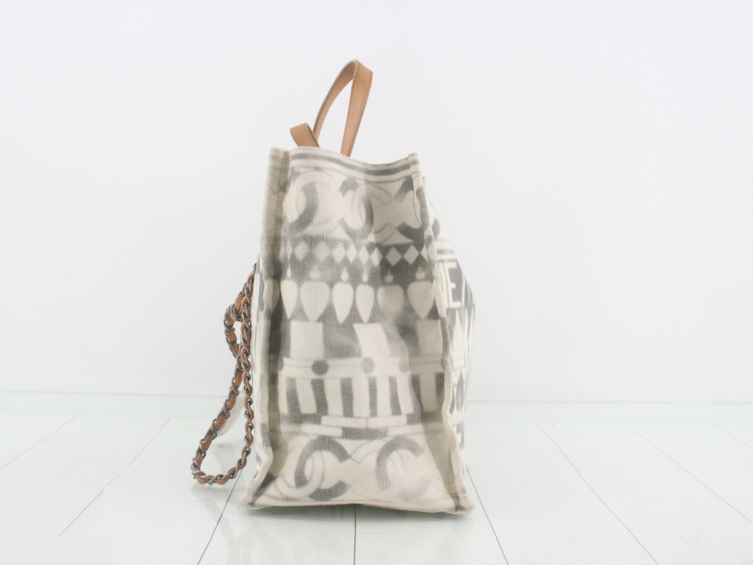 Canvas Coco Perfume Icon Tote Bag, No. 24 — view 4