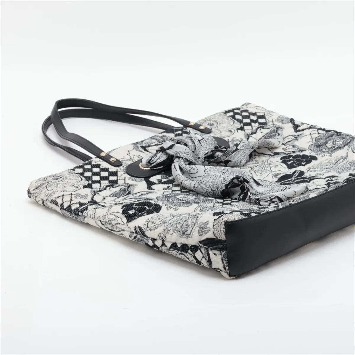 Camellia Corduroy x Leather Tote Bag, White x Black, Gold Hardware, 26718855, Serial Number 26 — view 4
