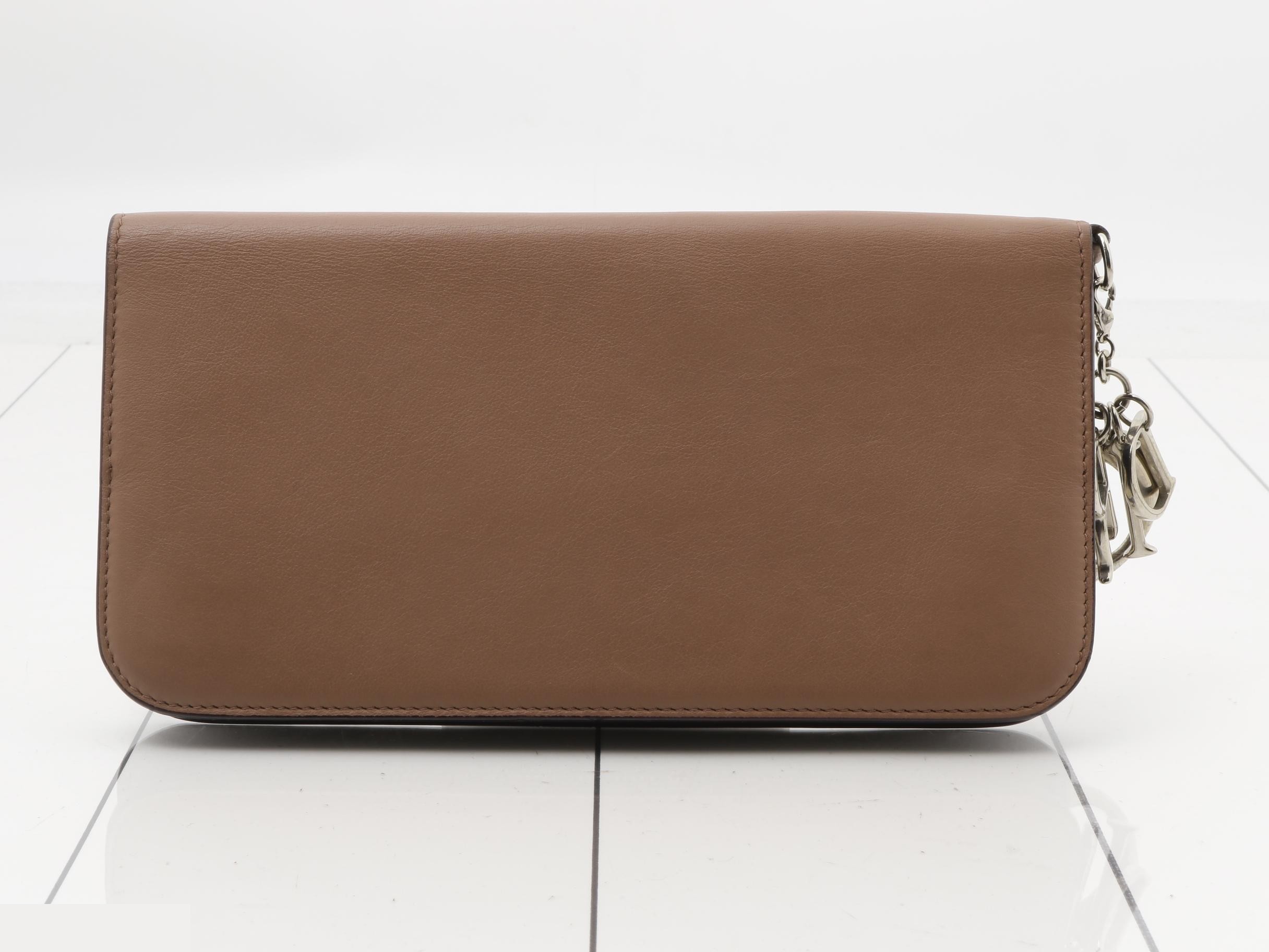 Other lines: Bags and Wallets — view 2