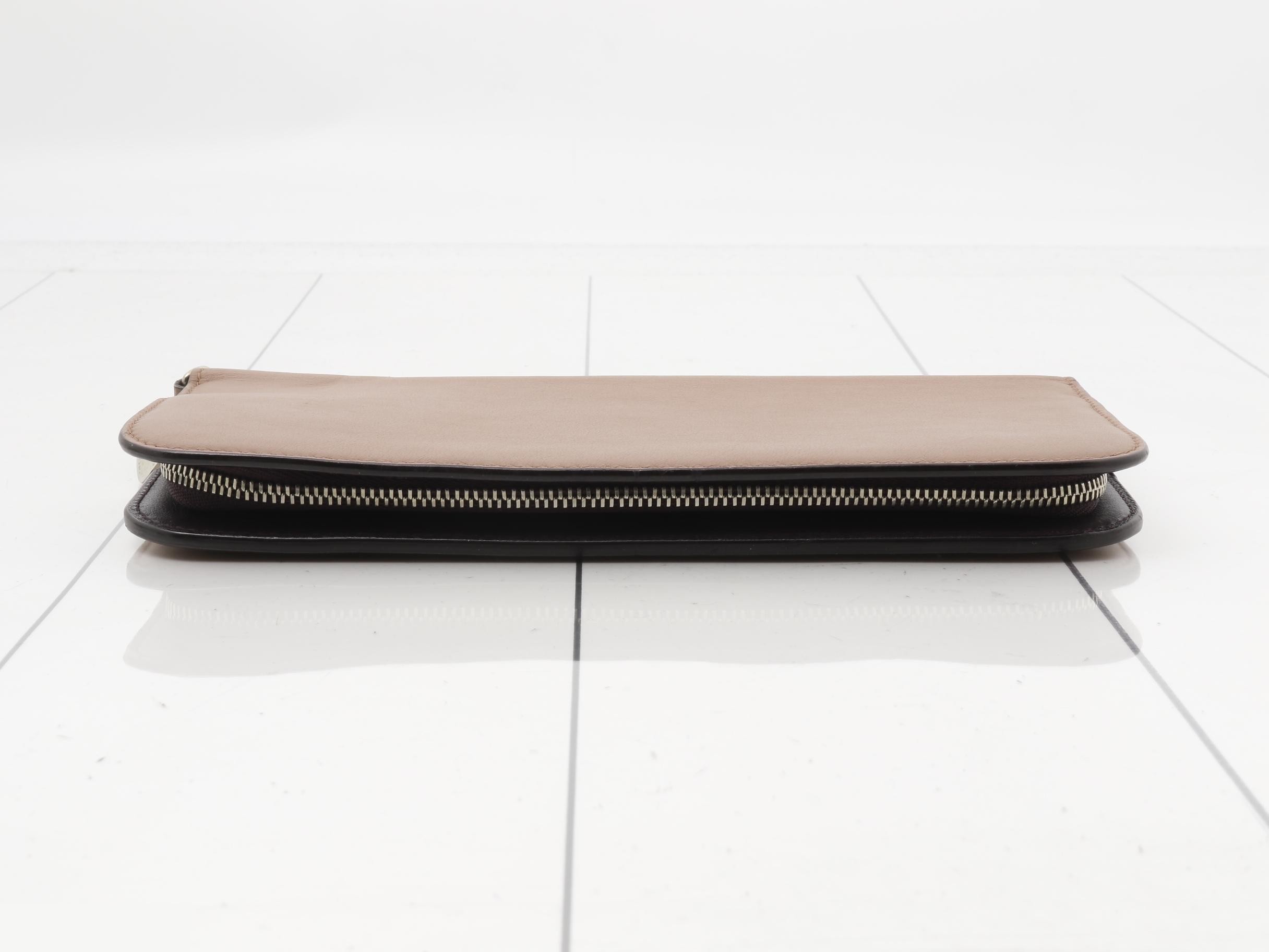Other lines: Bags and Wallets — view 3