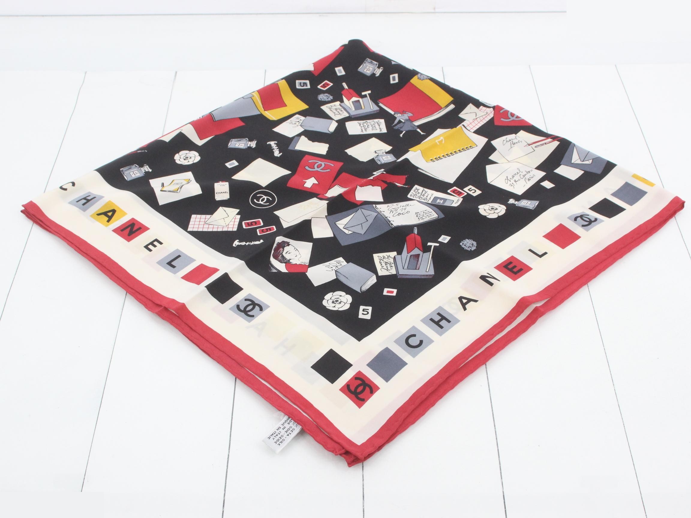 Scarf with tag — view 2