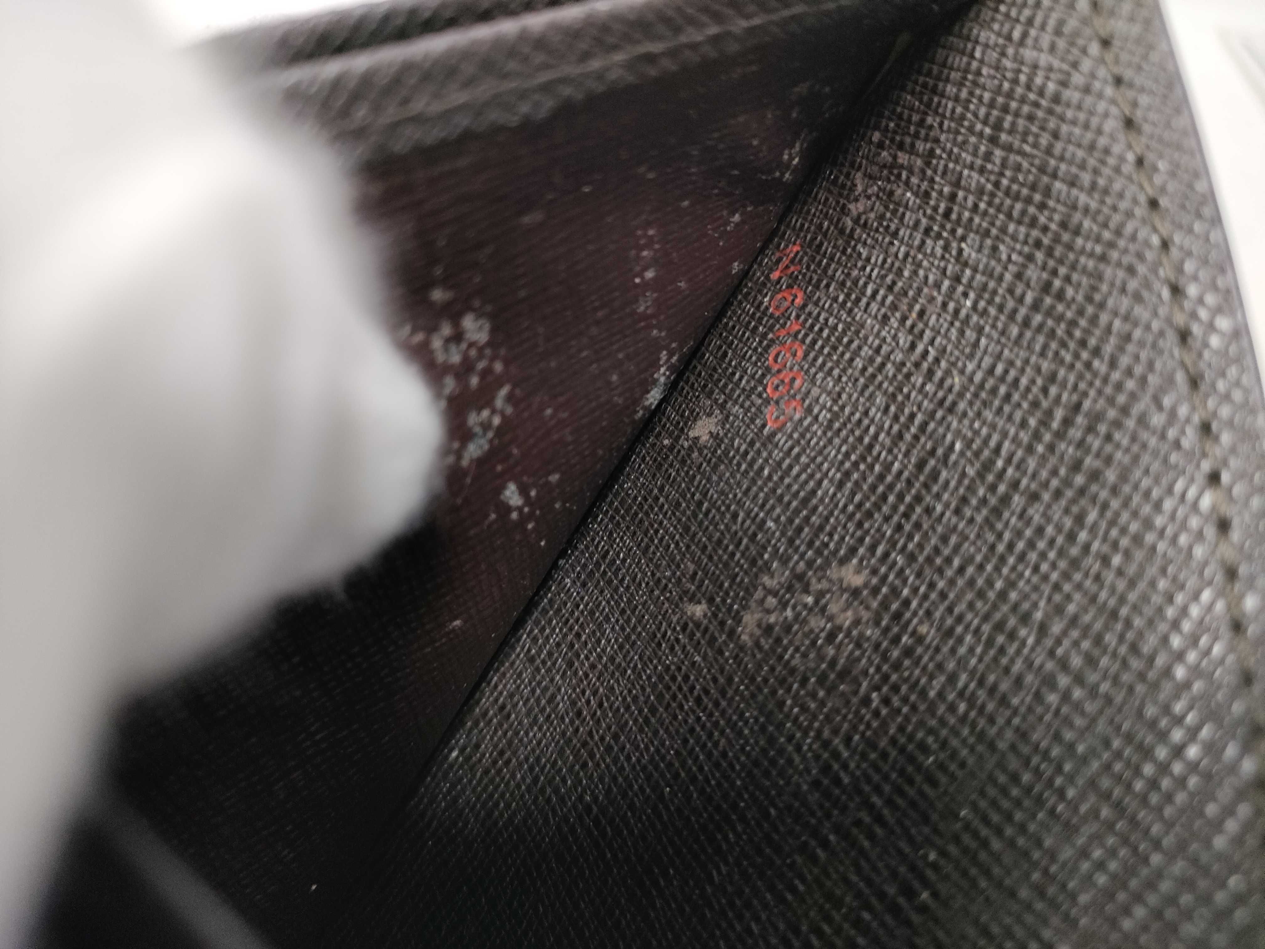 Damier Louis Vuitton Damier Wallet — view 14