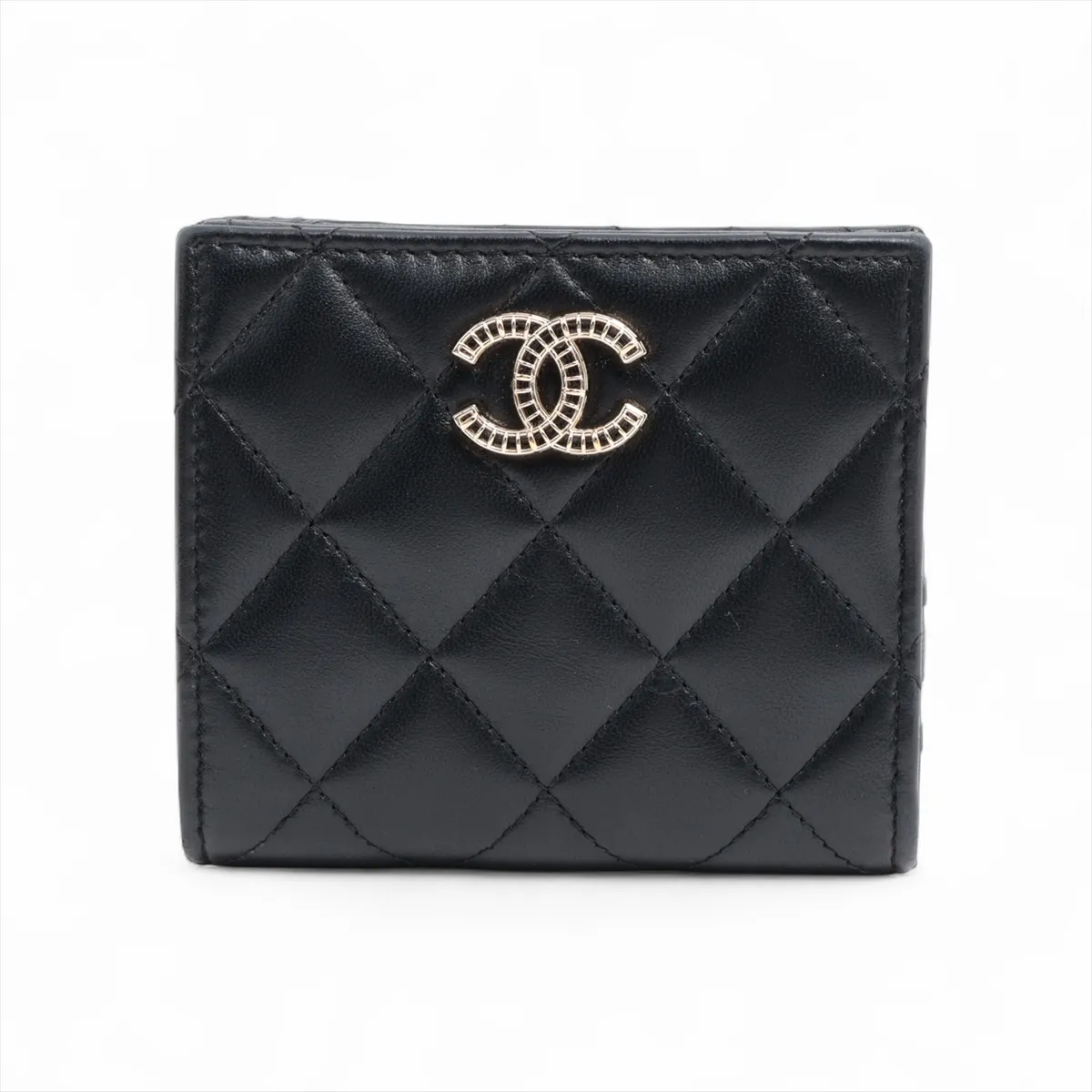 Matelasse Lambskin Compact Wallet Black Gold Hardware PH3UP766