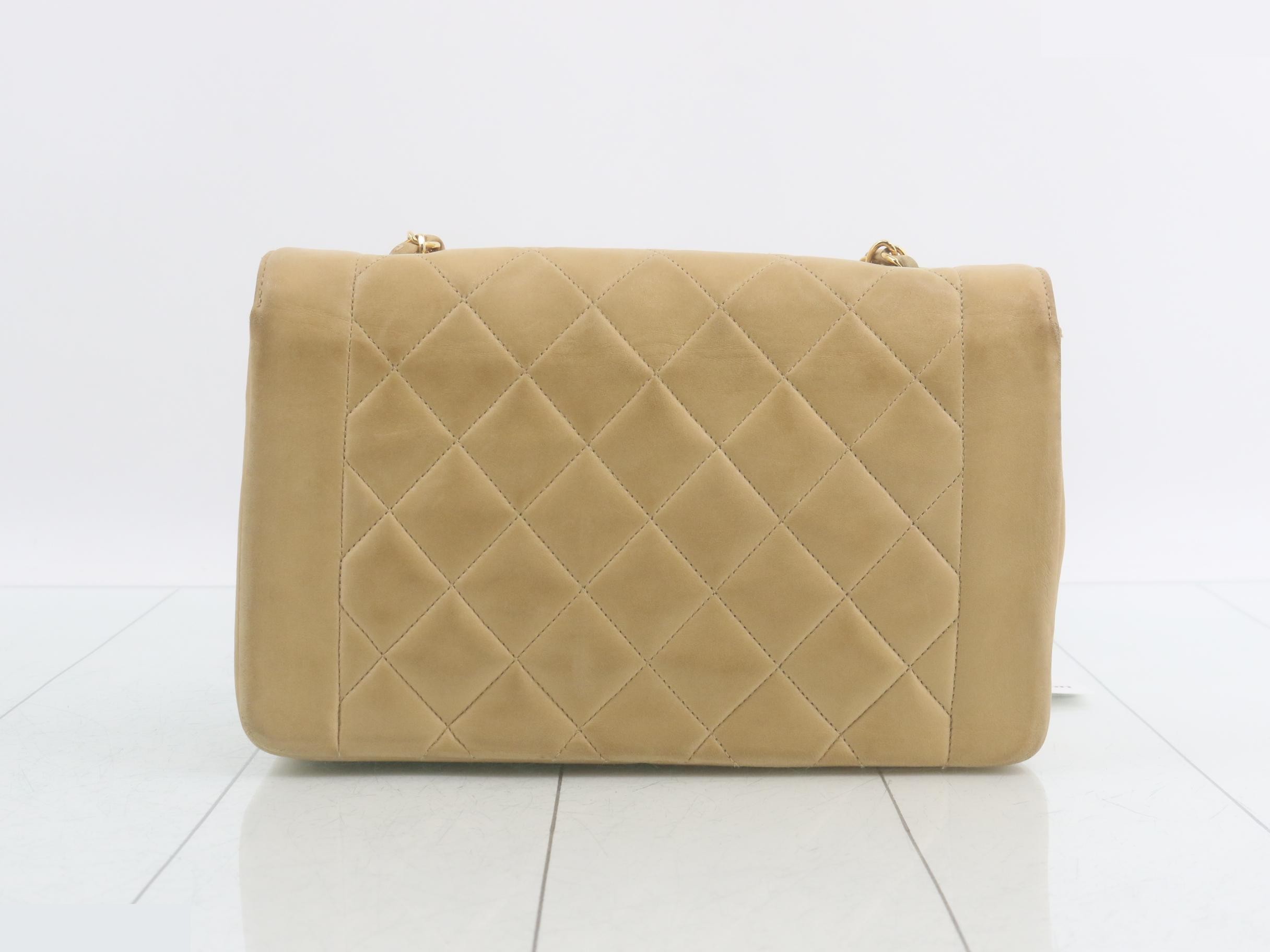 Matelassé Diana 25 Lambskin Chain Shoulder Bag — view 2